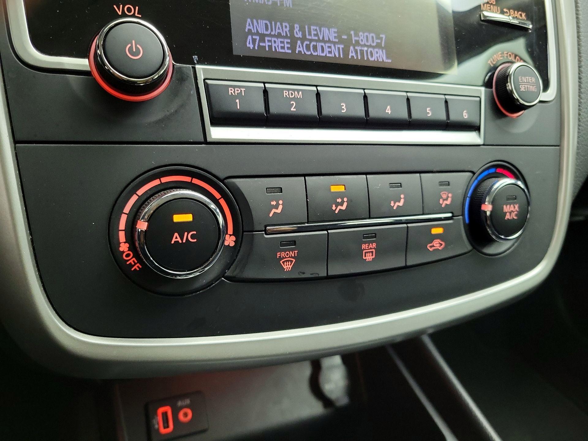 Thumbnail: 2018 Nissan Altima - 16