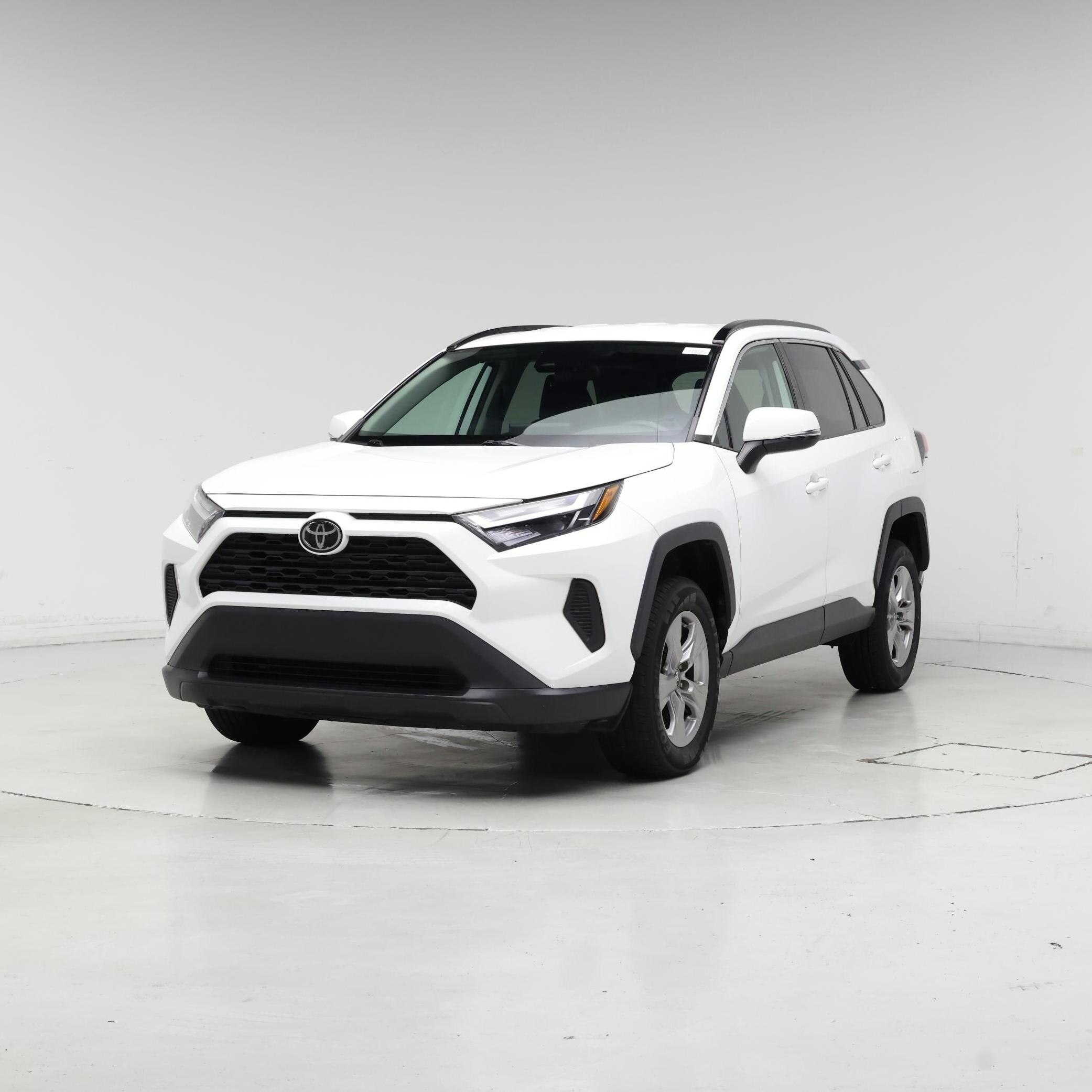 Thumbnail: 2022 Toyota RAV4 - 4