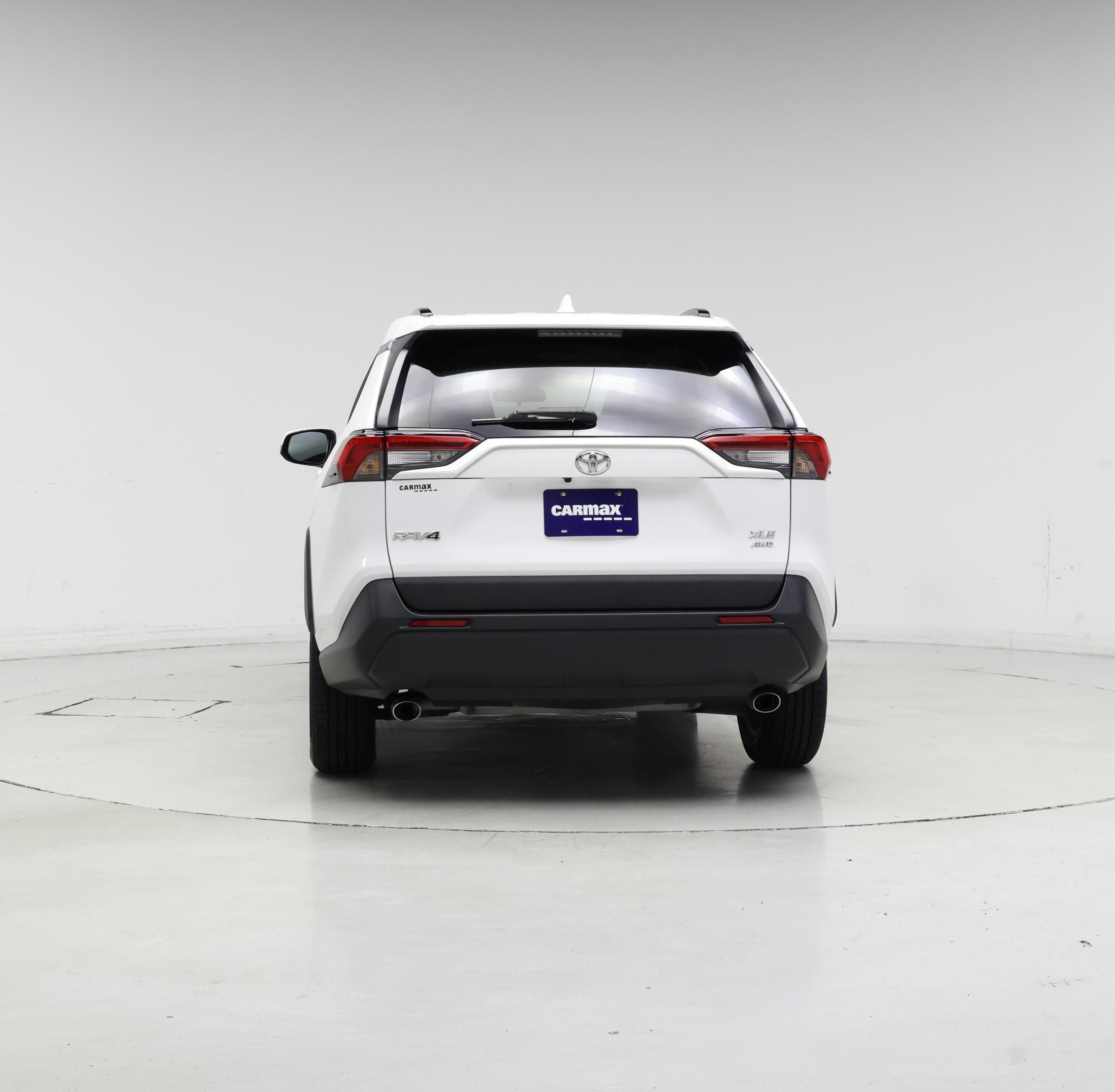Thumbnail: 2022 Toyota RAV4 - 6