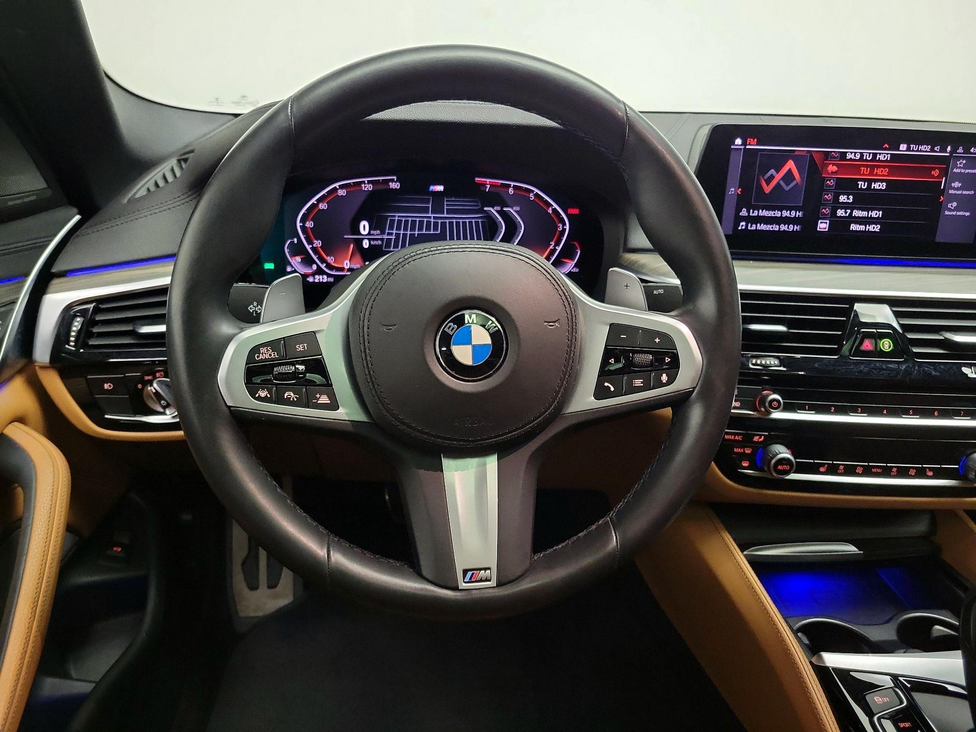 Thumbnail: 2020 BMW 5 Series - 10