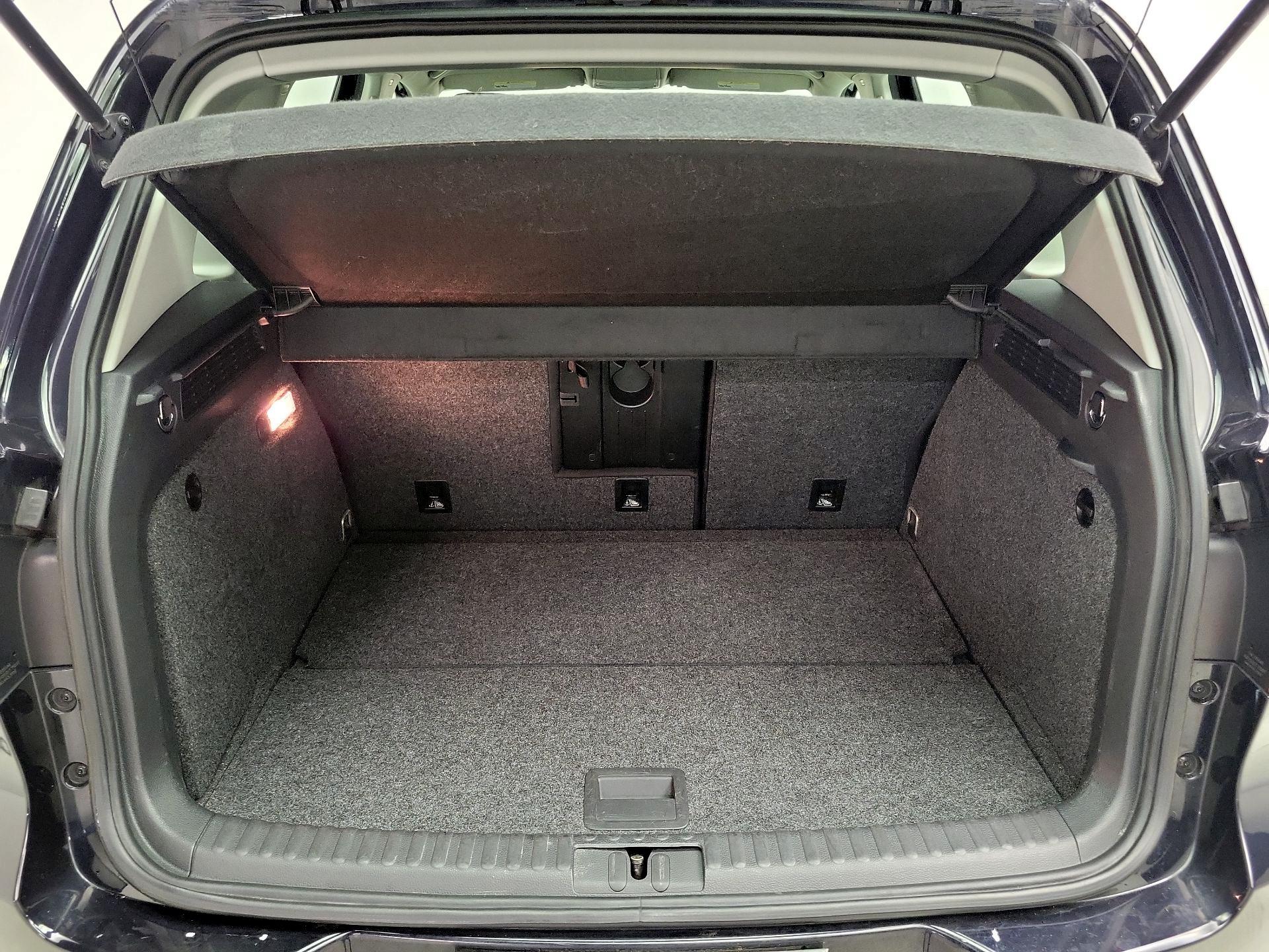 Thumbnail: 2017 Volkswagen Tiguan - 20