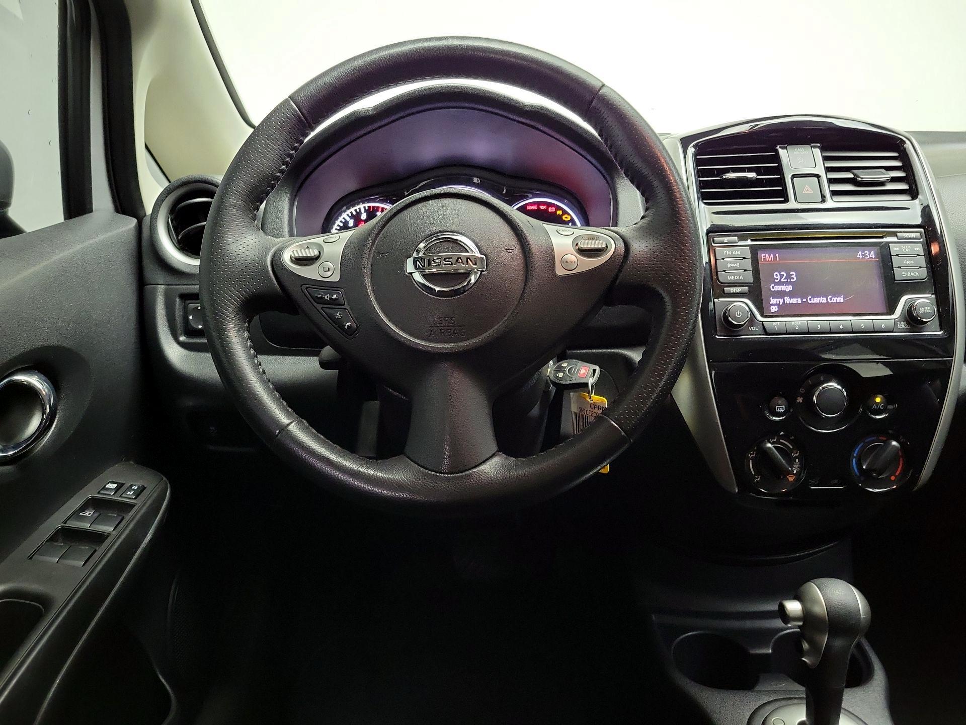 Thumbnail: 2015 Nissan Versa Note - 10