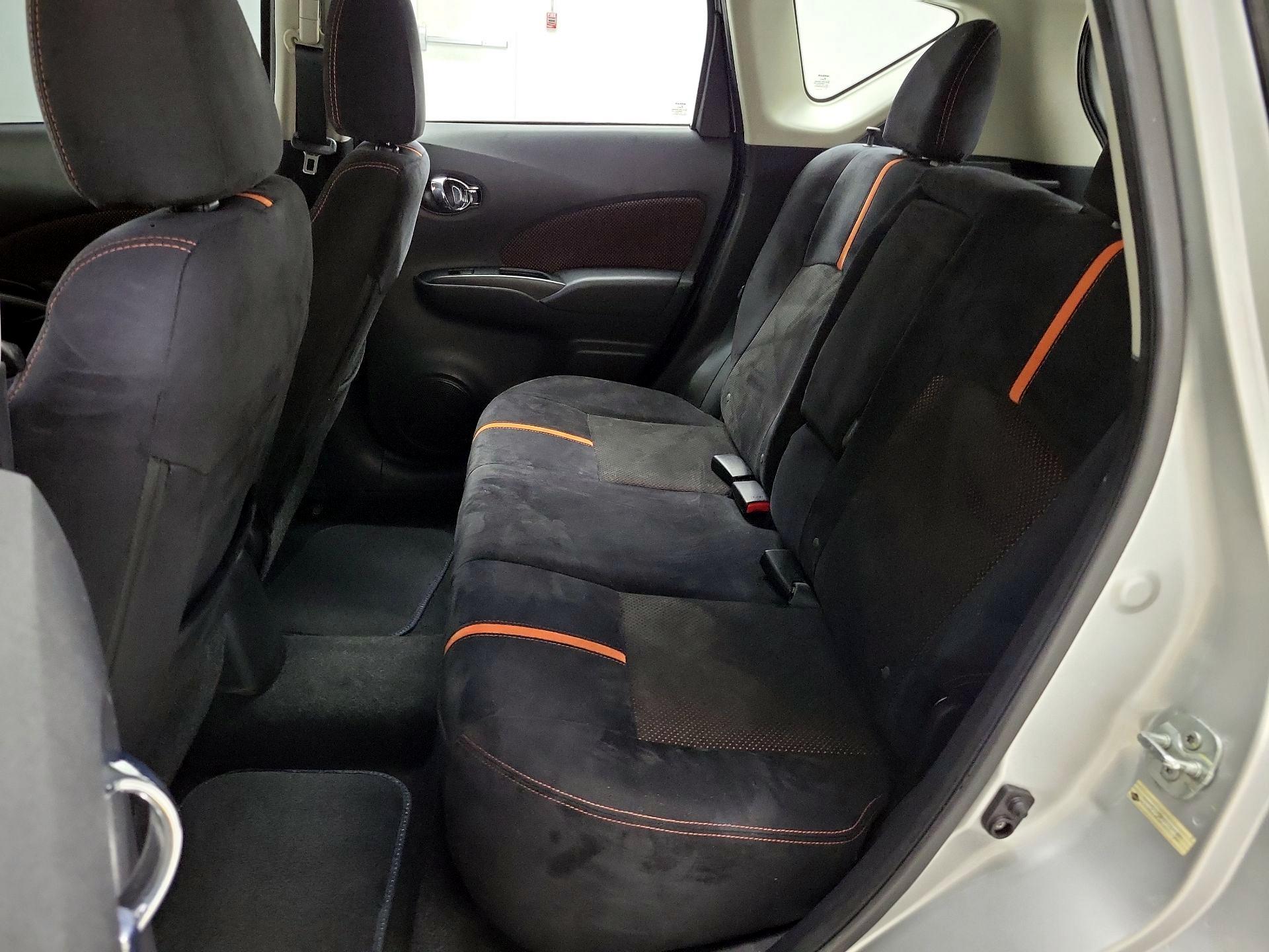 Thumbnail: 2015 Nissan Versa Note - 19