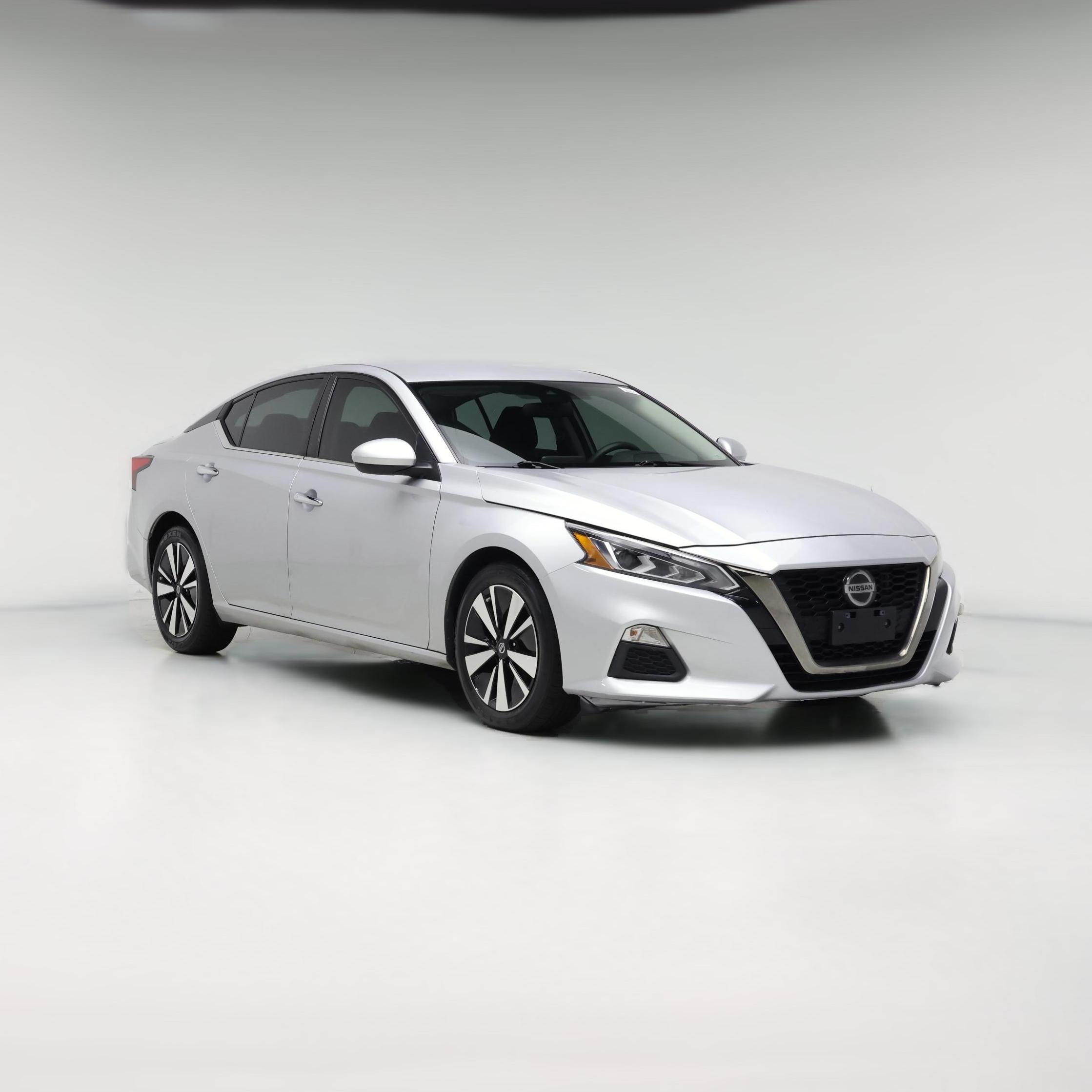 Thumbnail: 2022 Nissan Altima - 1