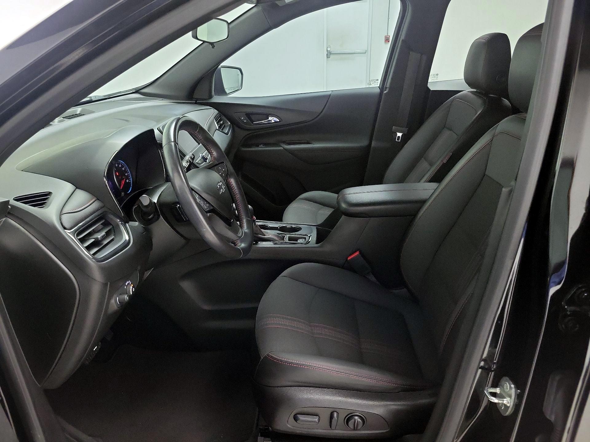 Thumbnail: 2022 Chevrolet Equinox - 11