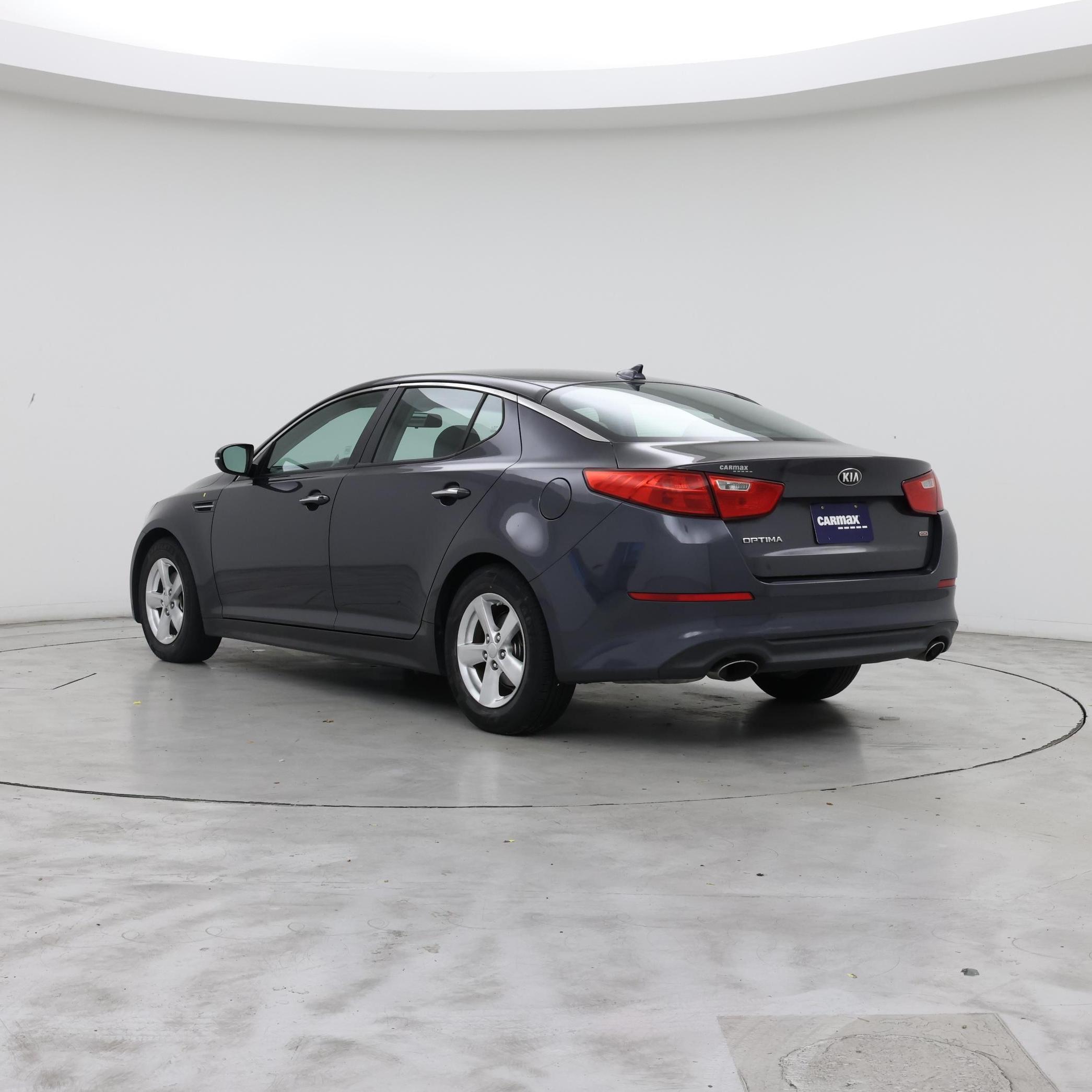 Thumbnail: 2015 Kia Optima - 2