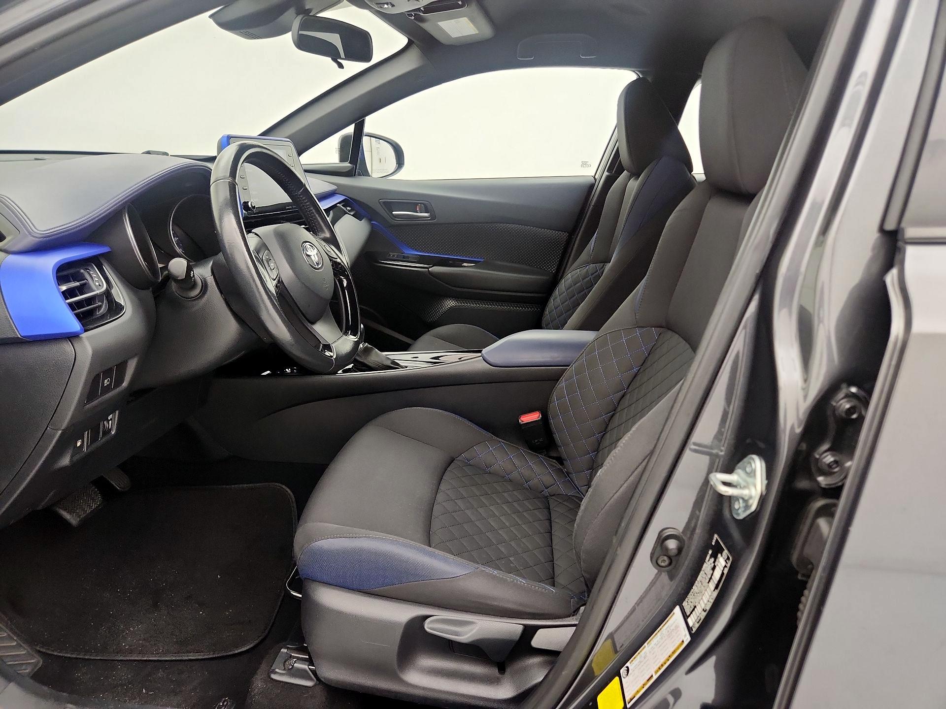 Thumbnail: 2021 Toyota C-HR - 11