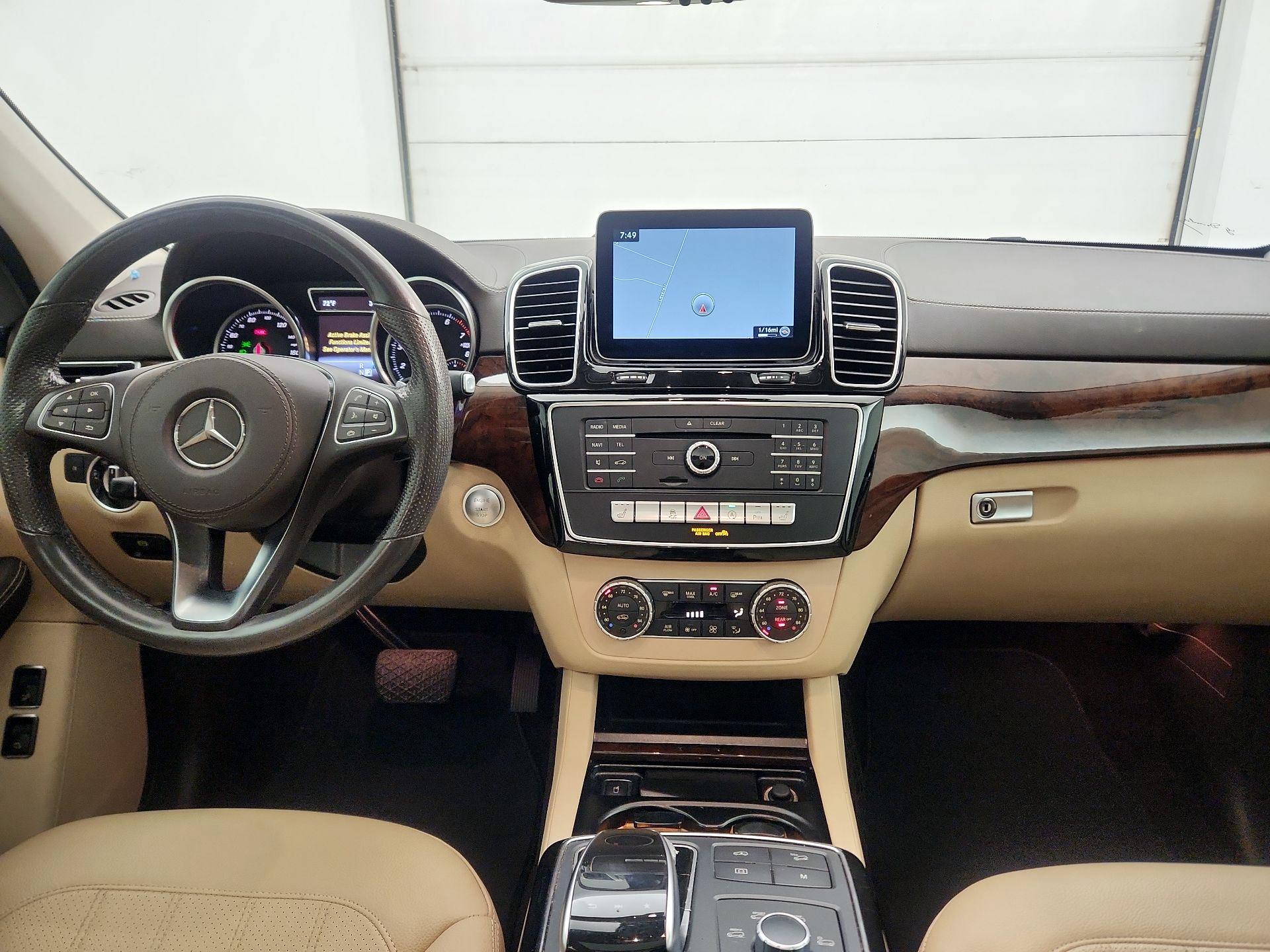 Thumbnail: 2019 Mercedes-Benz GLS - 9