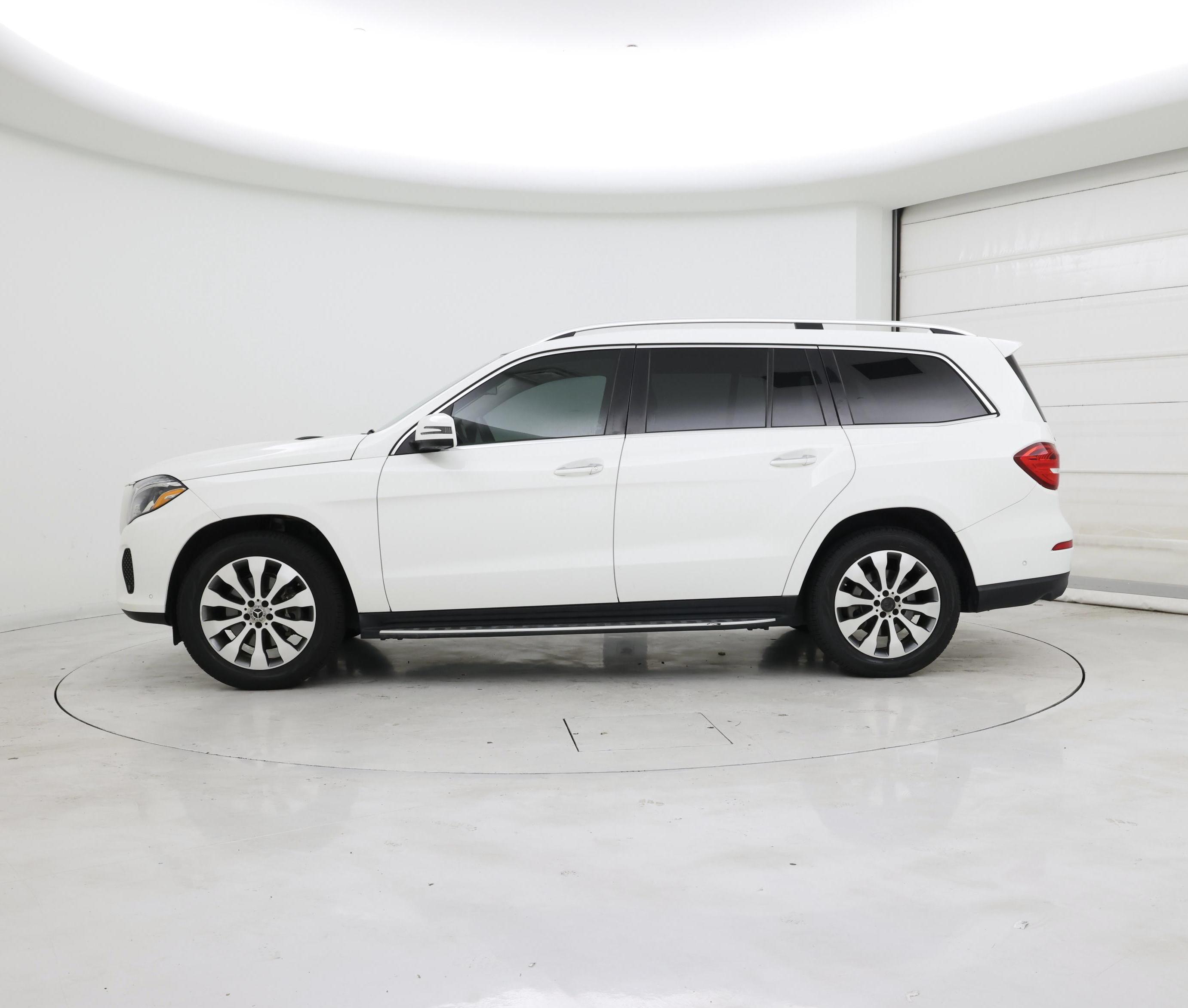 Thumbnail: 2019 Mercedes-Benz GLS - 3