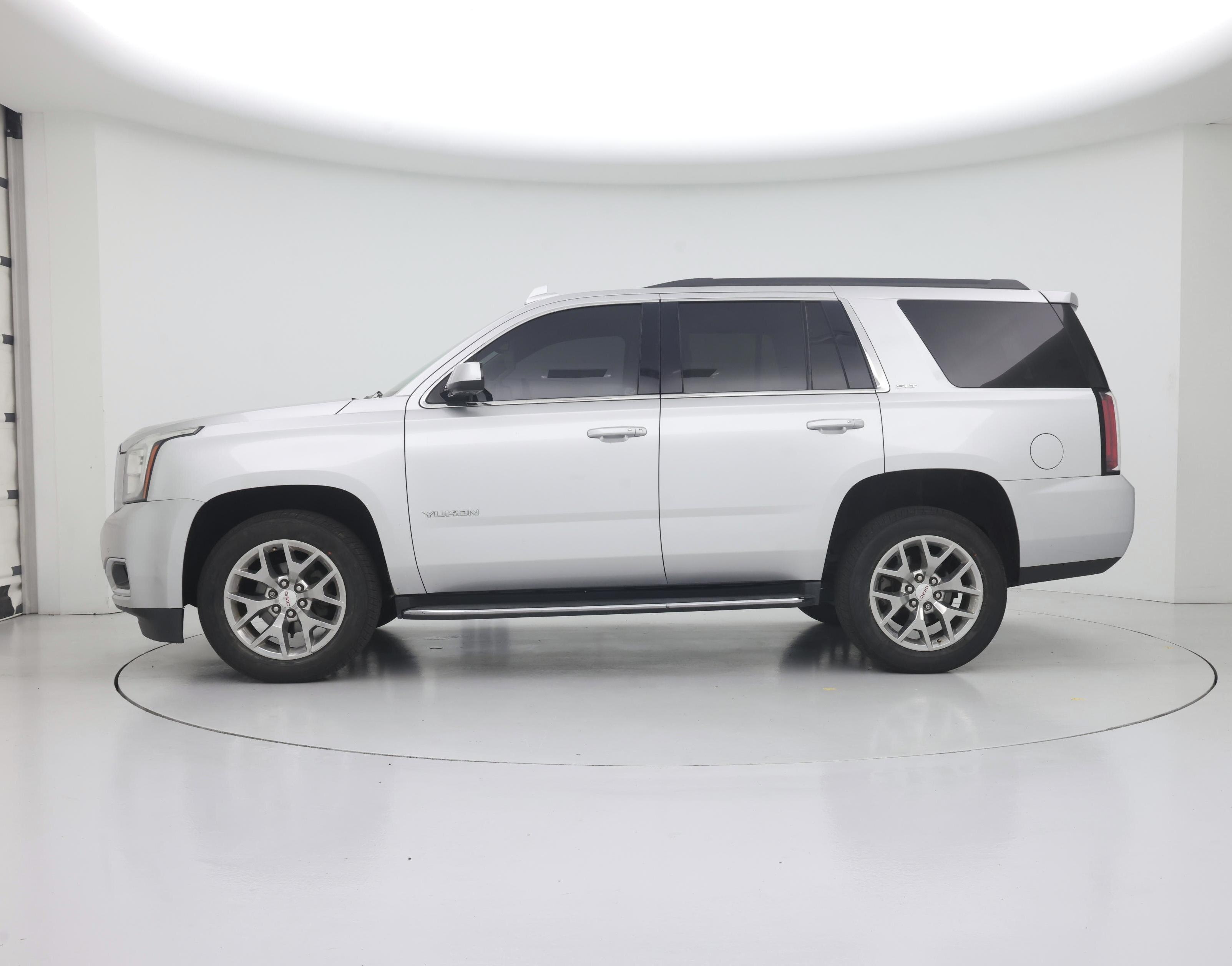 Thumbnail: 2018 GMC Yukon - 3