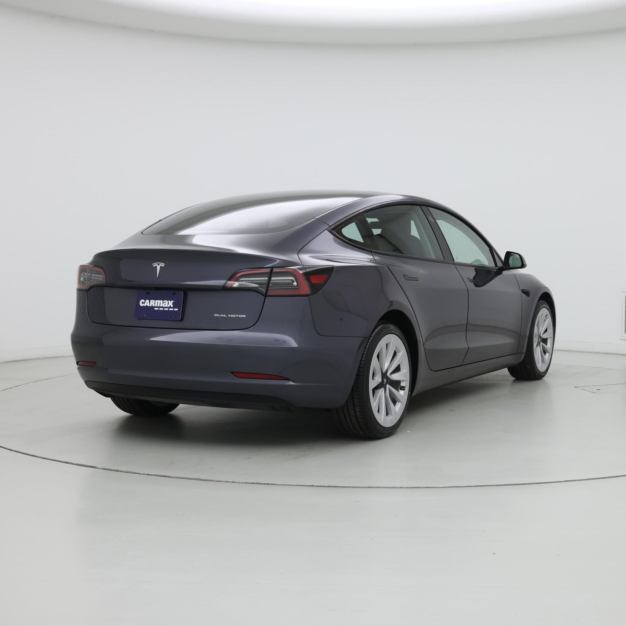 Thumbnail: 2023 Tesla Model 3 - 8
