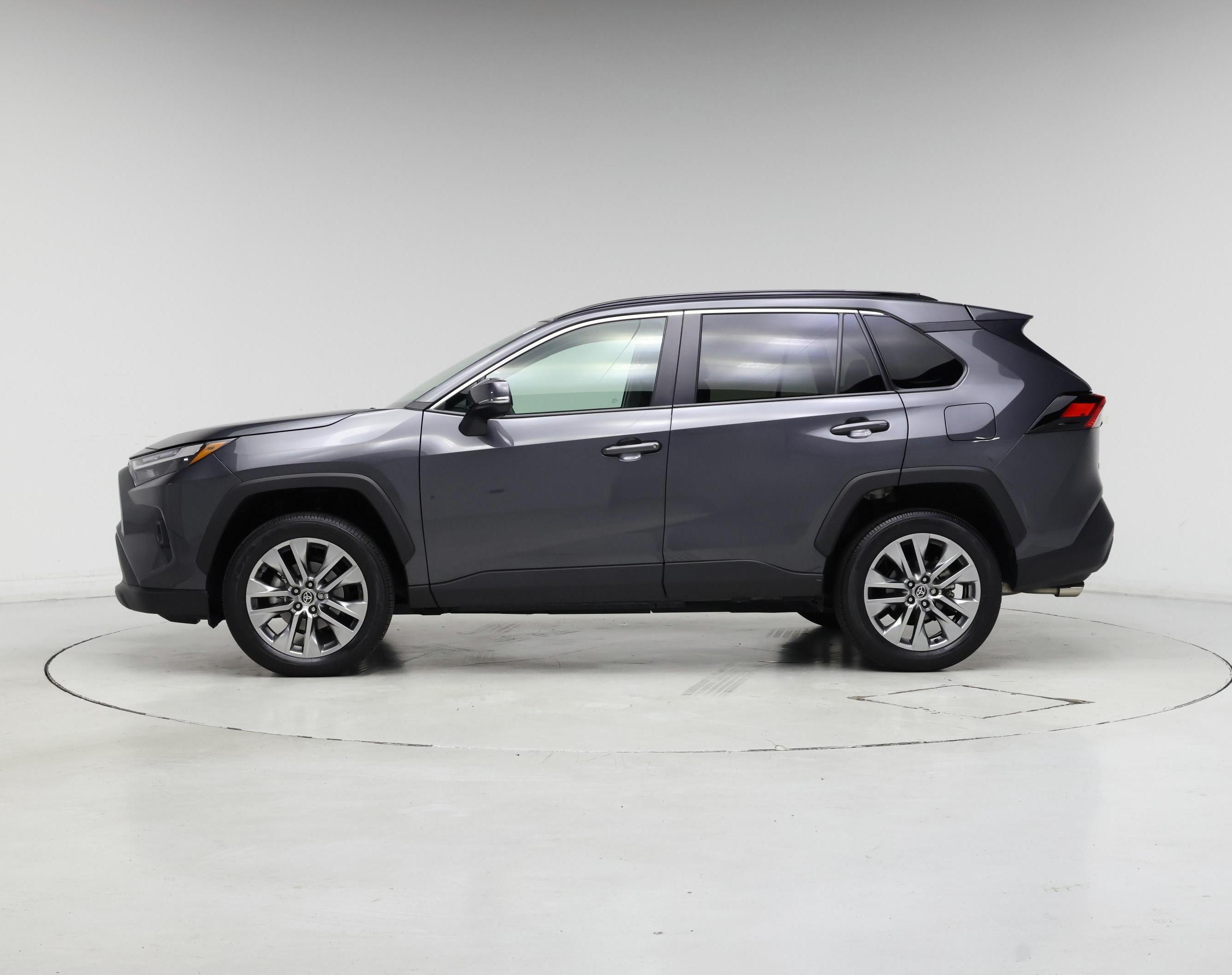 Thumbnail: 2023 Toyota RAV4 - 3