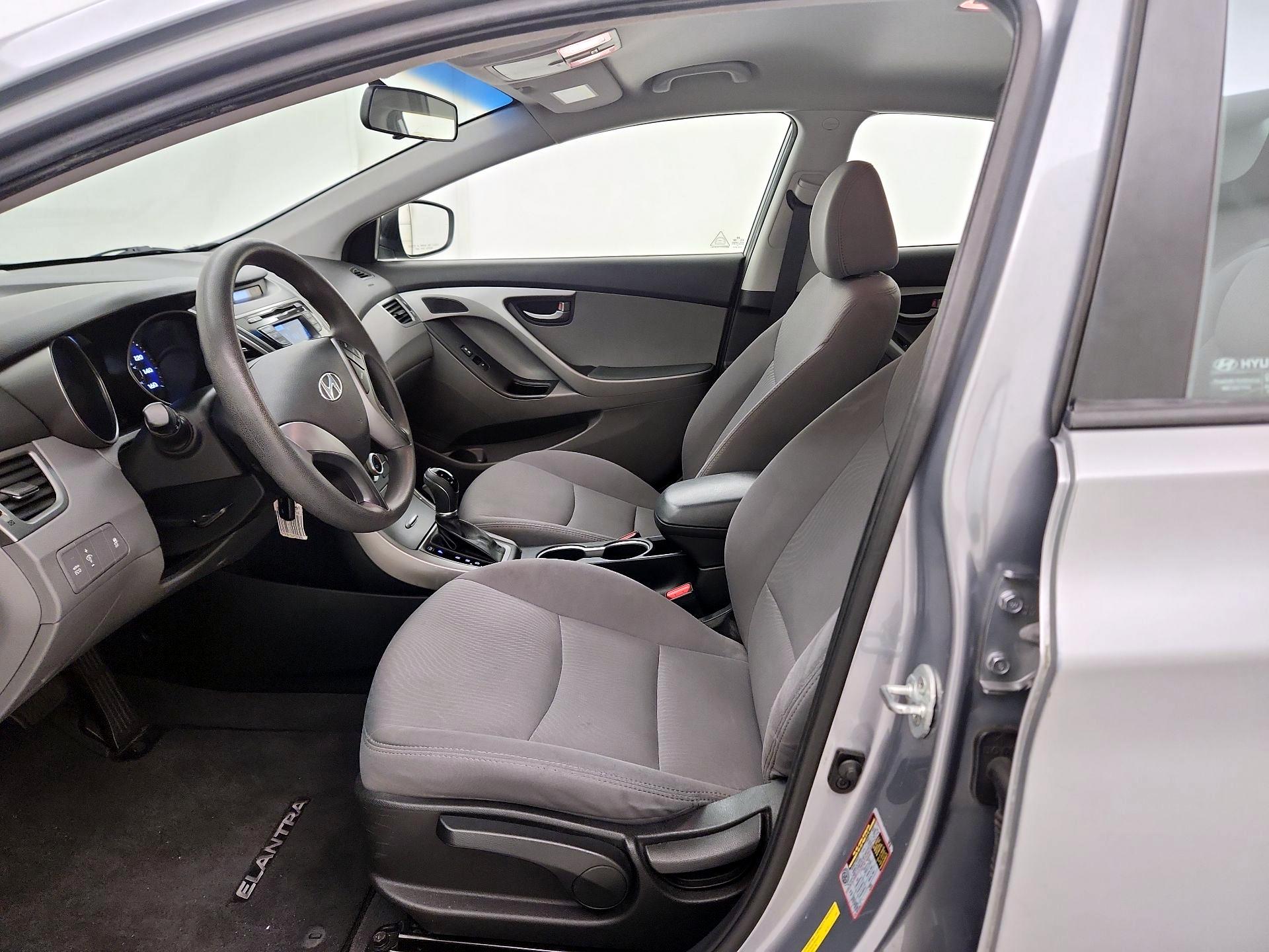 Thumbnail: 2015 Hyundai Elantra - 11