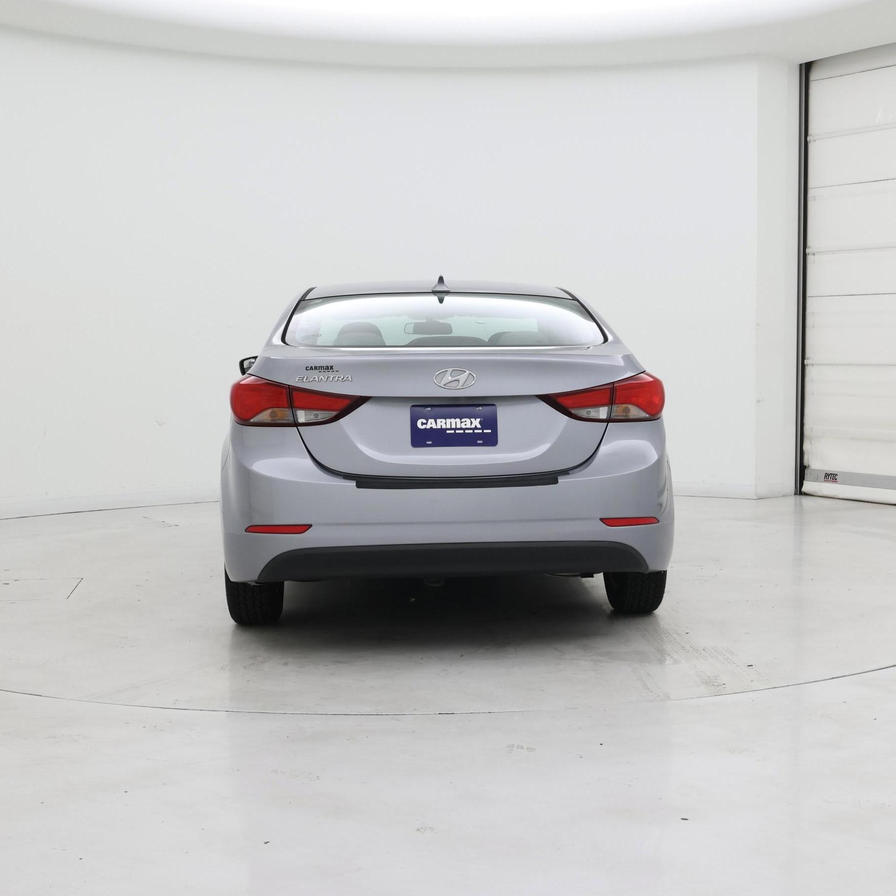 Thumbnail: 2015 Hyundai Elantra - 6