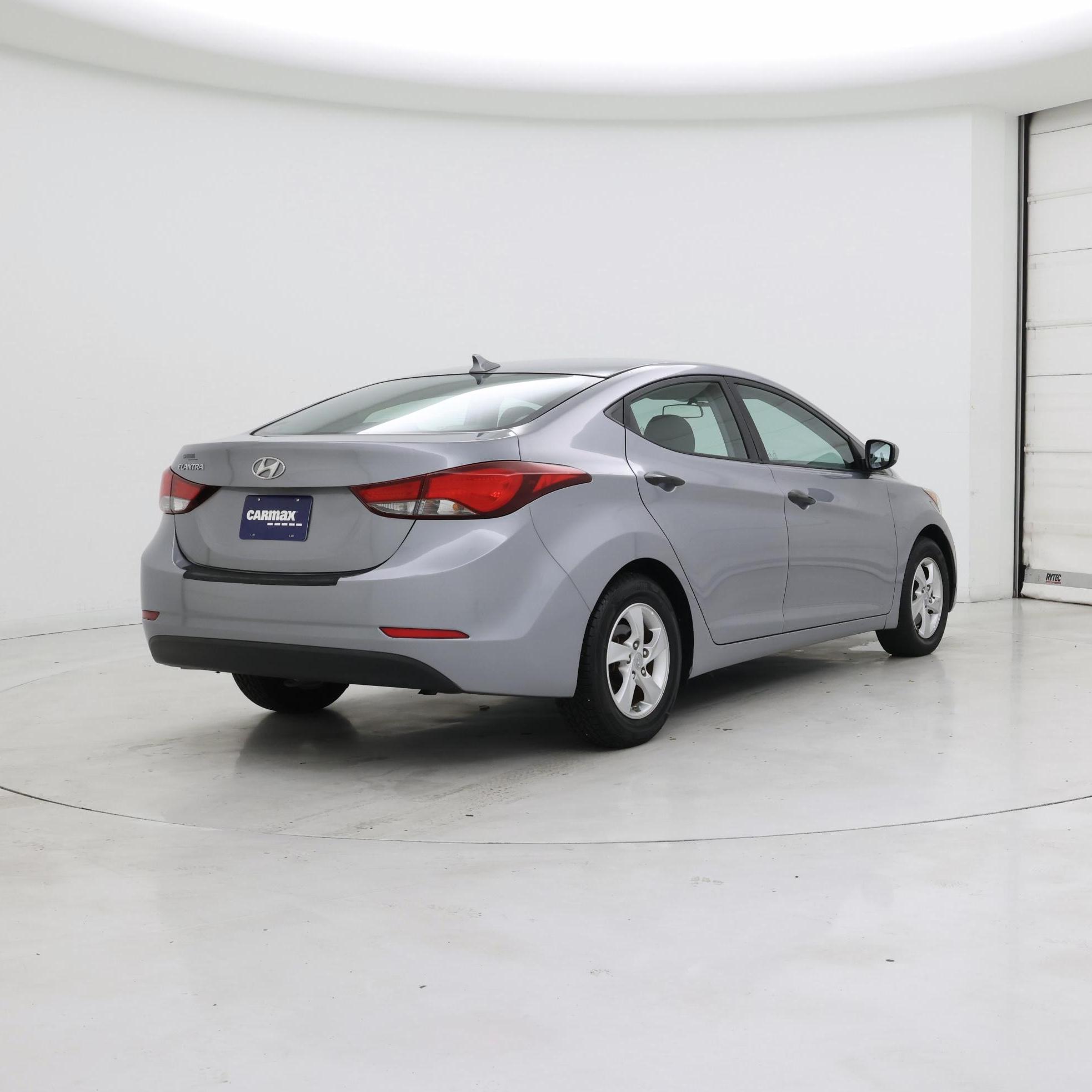 Thumbnail: 2015 Hyundai Elantra - 8