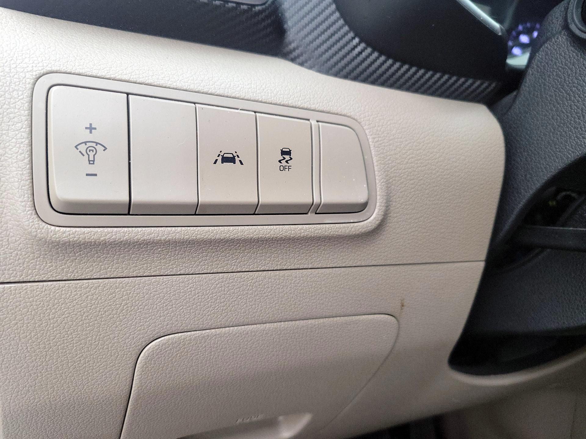 Thumbnail: 2020 Hyundai Tucson - 13