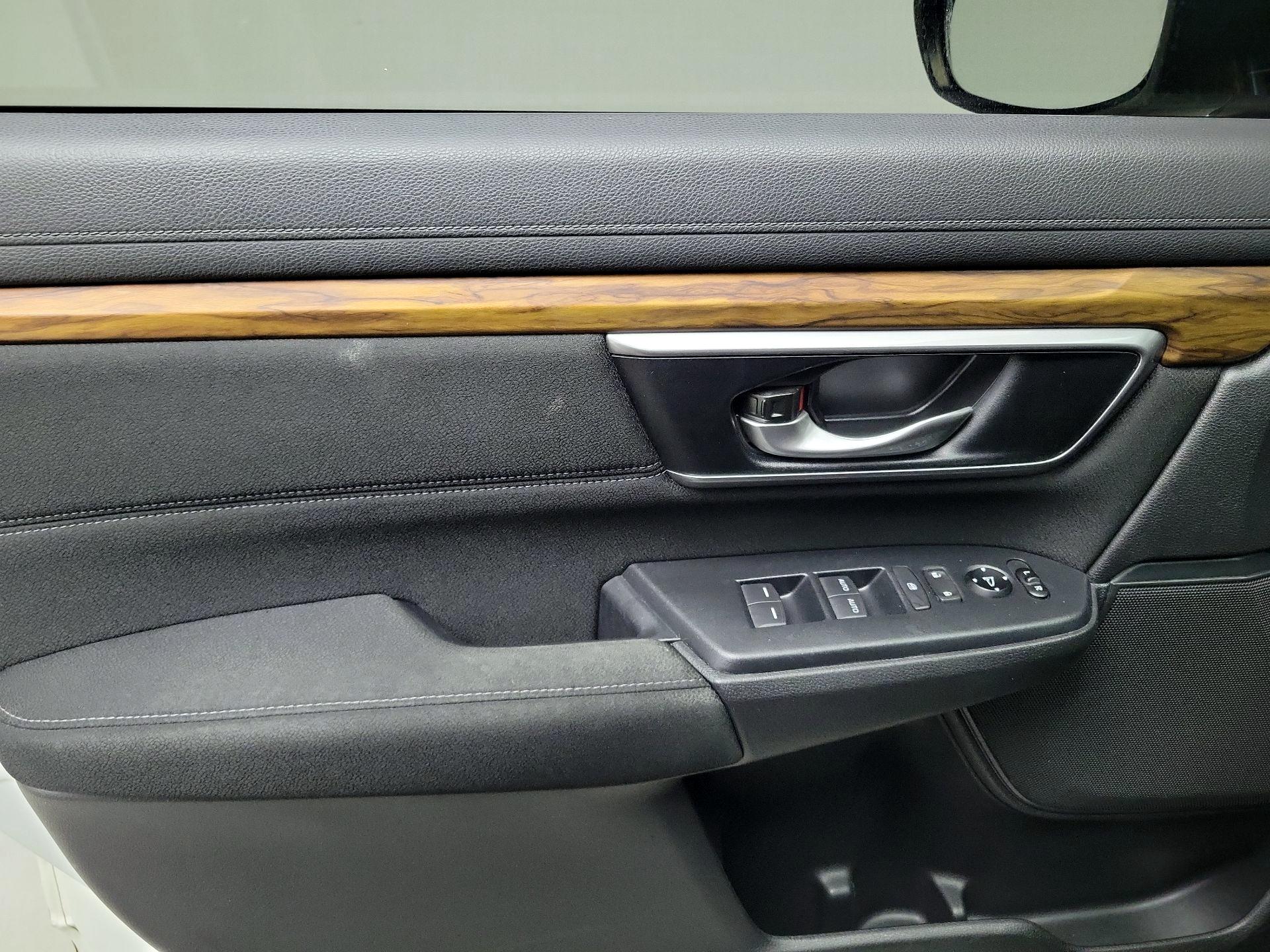 Thumbnail: 2018 Honda CR-V - 12