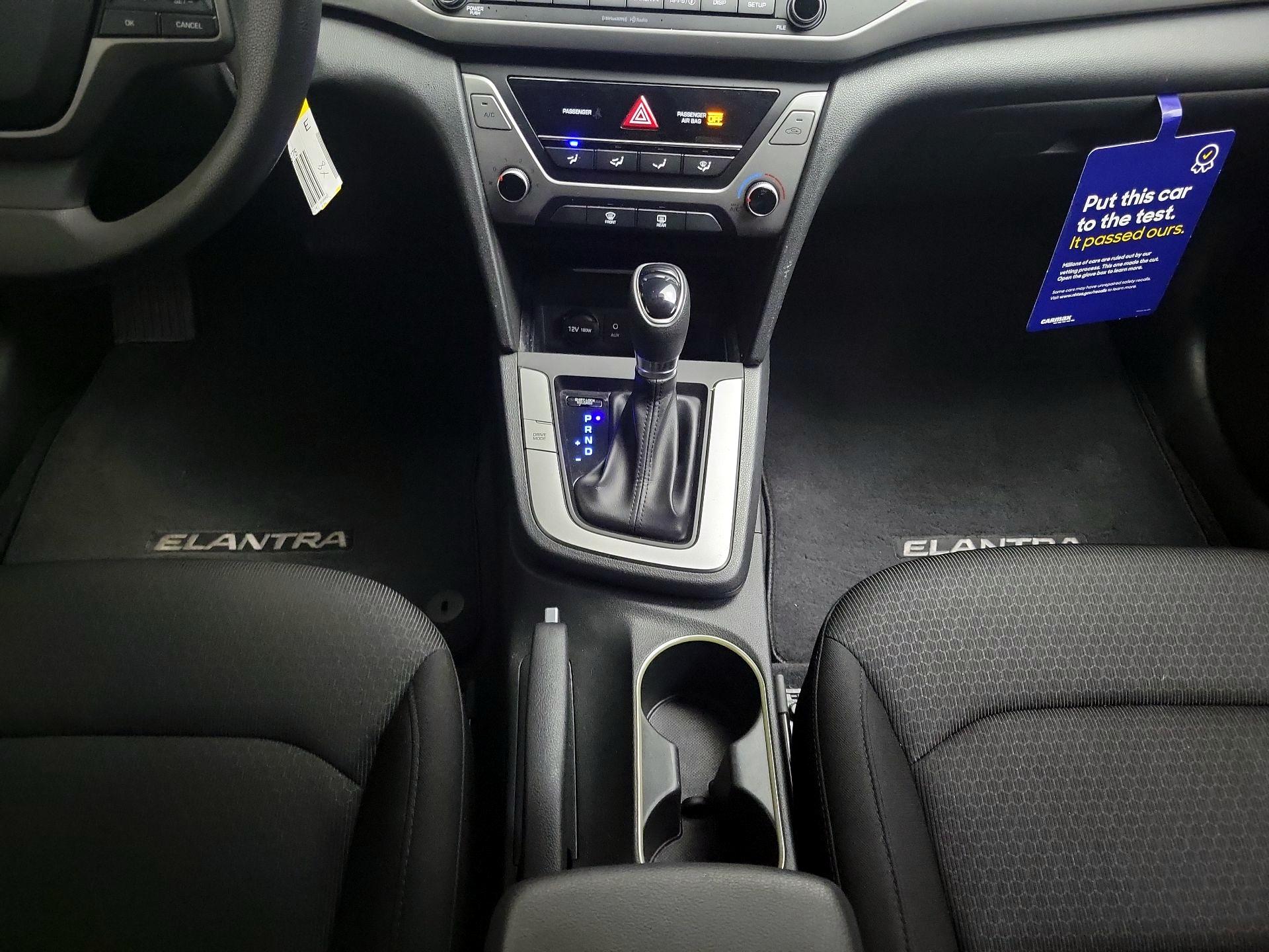 Thumbnail: 2018 Hyundai Elantra - 17