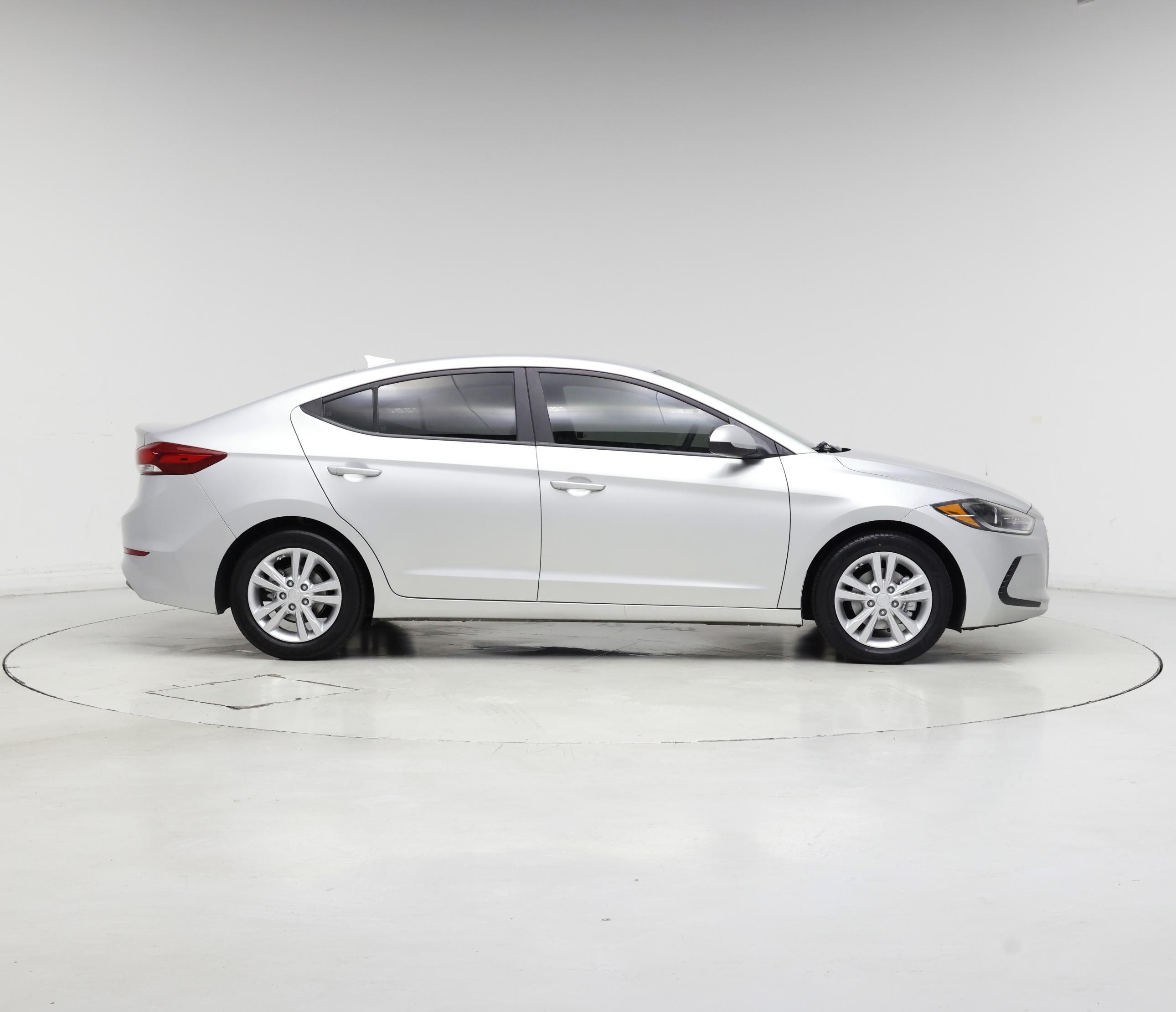 Thumbnail: 2018 Hyundai Elantra - 7