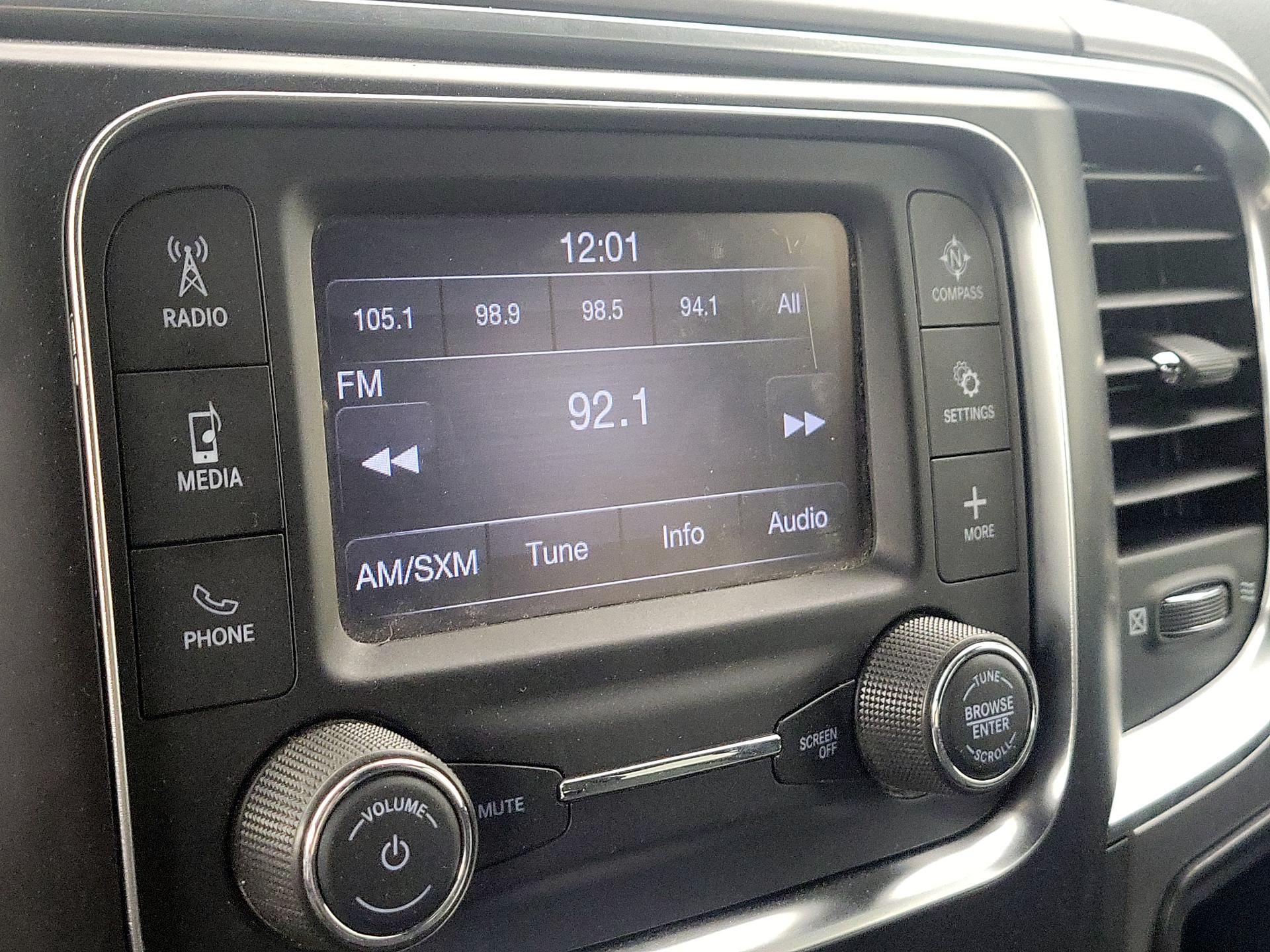 Thumbnail: 2021 RAM 1500 Classic - 15