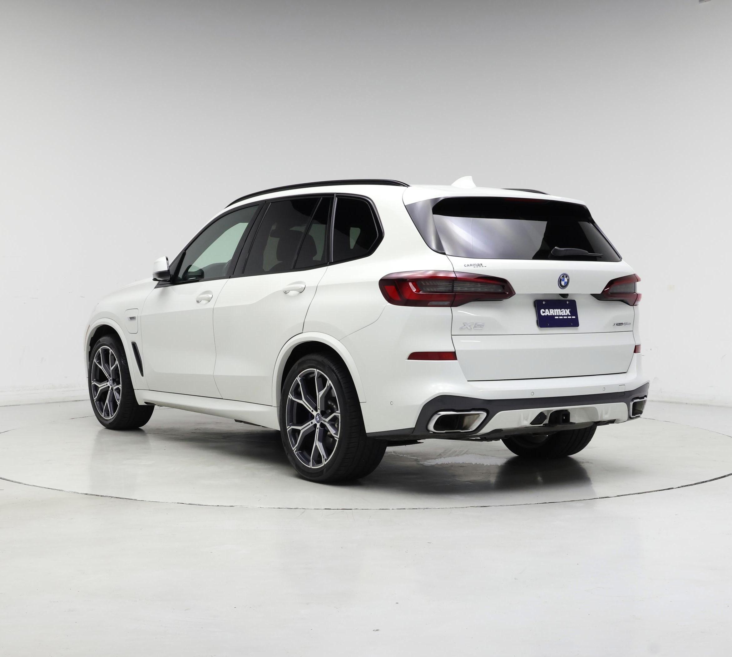 Thumbnail: 2023 BMW X5 - 2