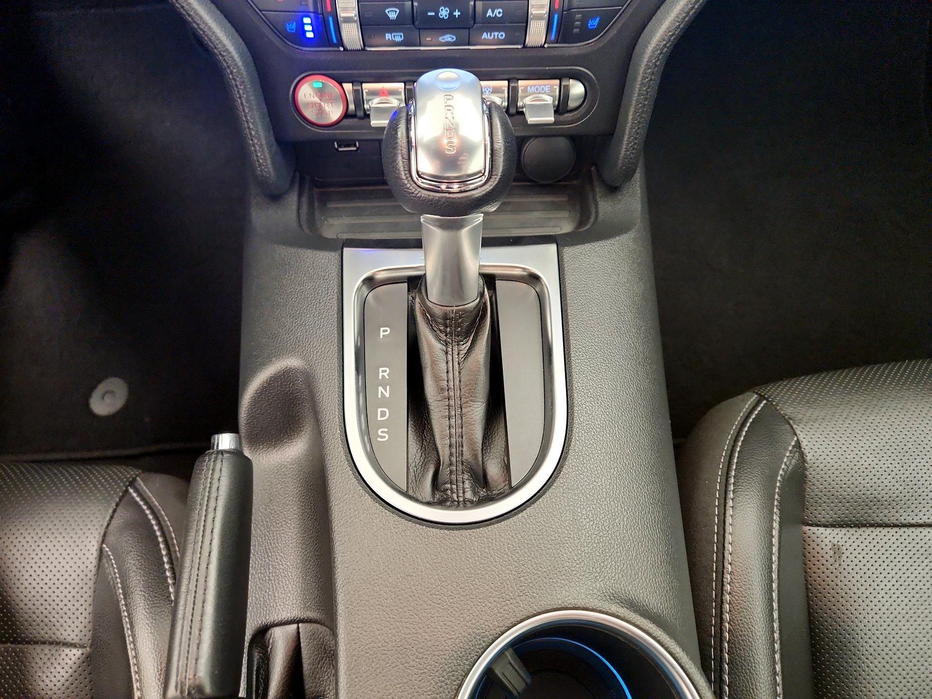 Thumbnail: 2022 Ford Mustang - 18