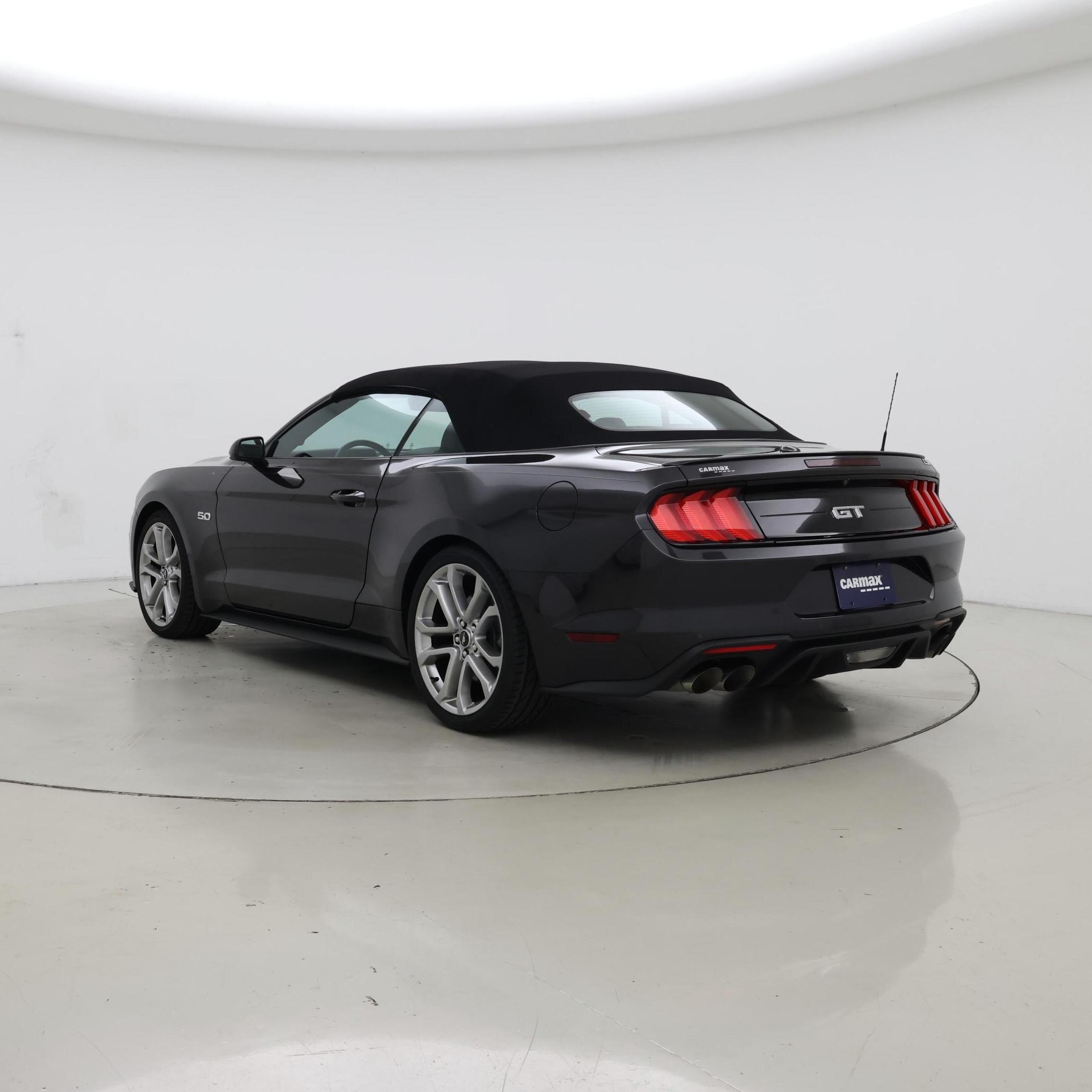 Thumbnail: 2022 Ford Mustang - 2