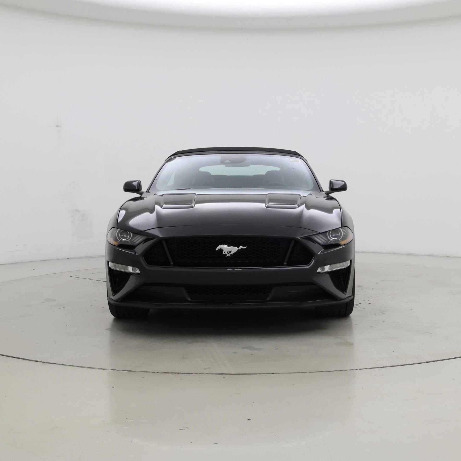 Thumbnail: 2022 Ford Mustang - 5