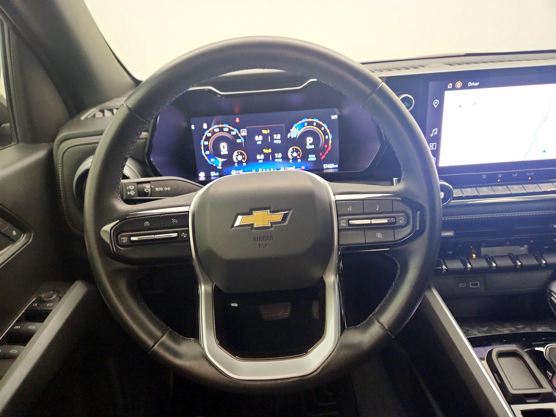 Thumbnail: 2024 Chevrolet Colorado - 10
