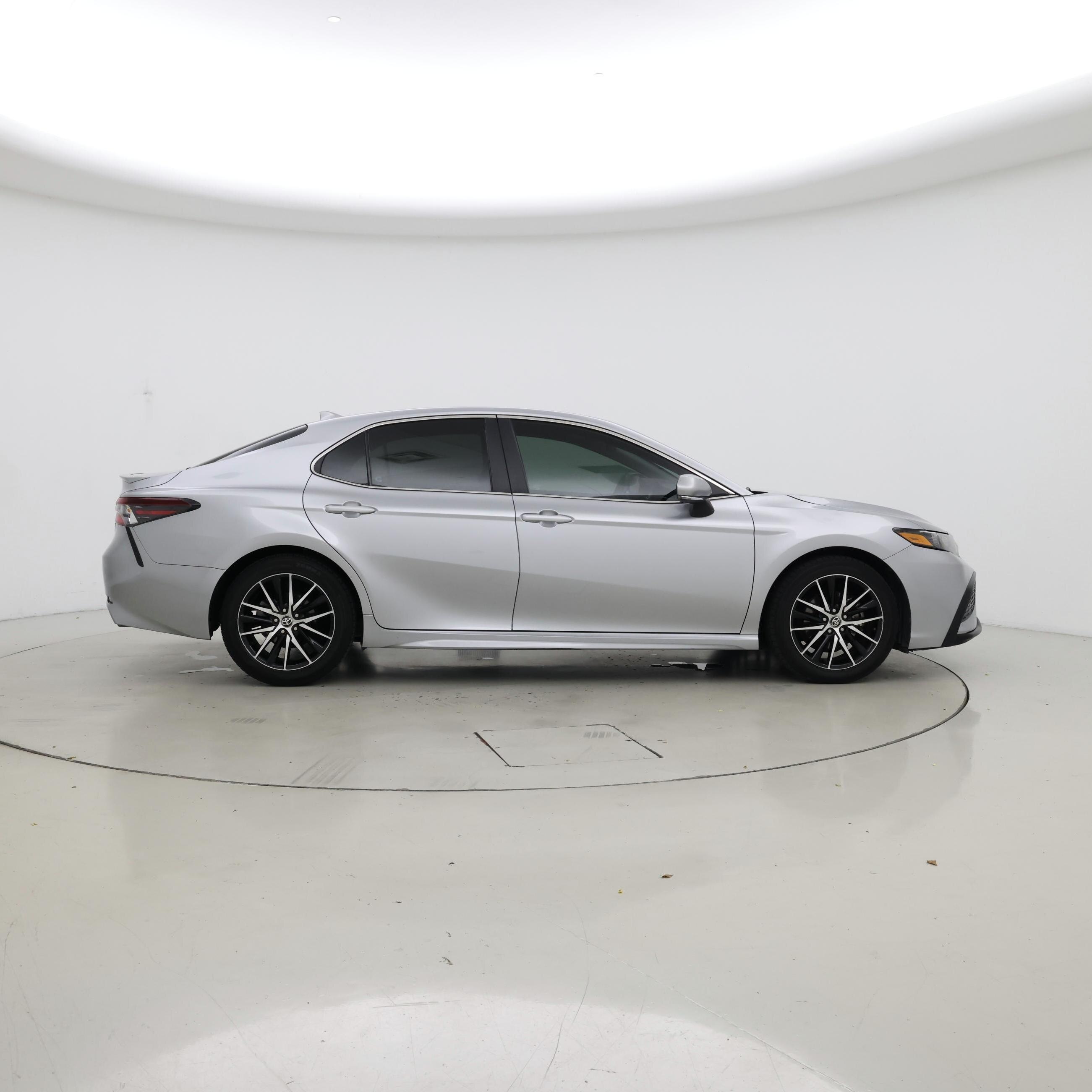 Thumbnail: 2024 Toyota Camry - 7