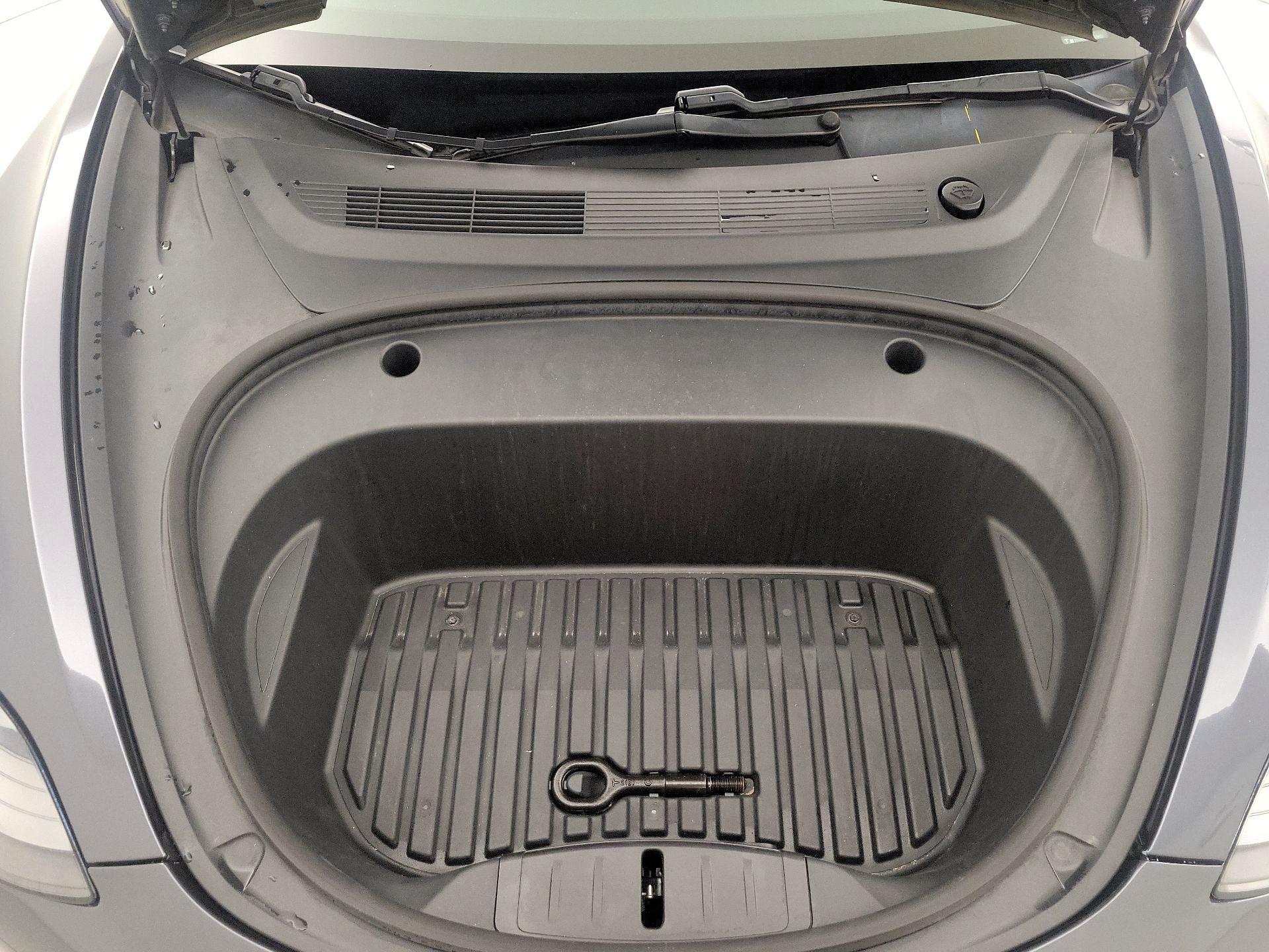 Thumbnail: 2021 Tesla Model 3 - 20