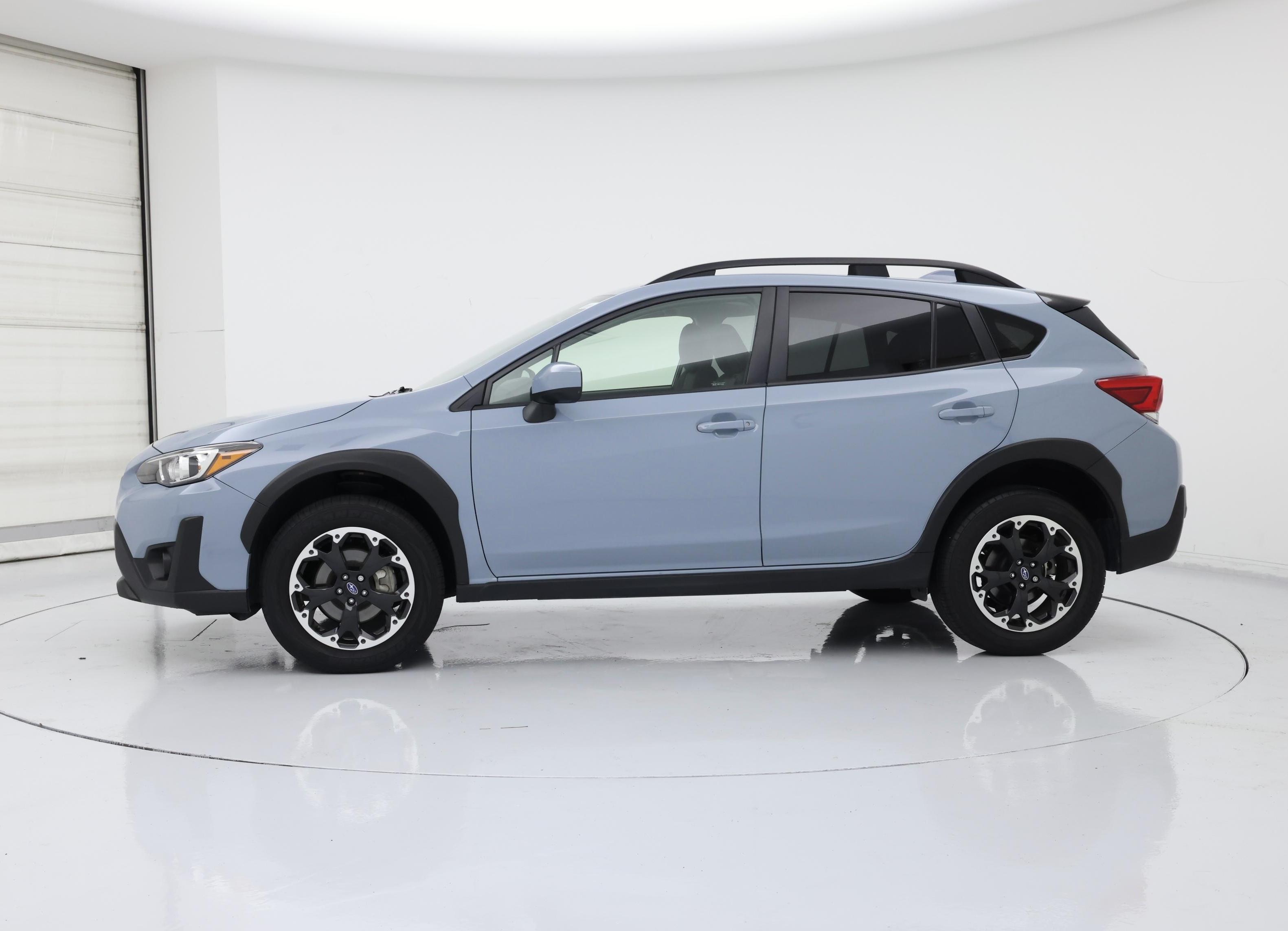 Thumbnail: 2022 Subaru Crosstrek - 3
