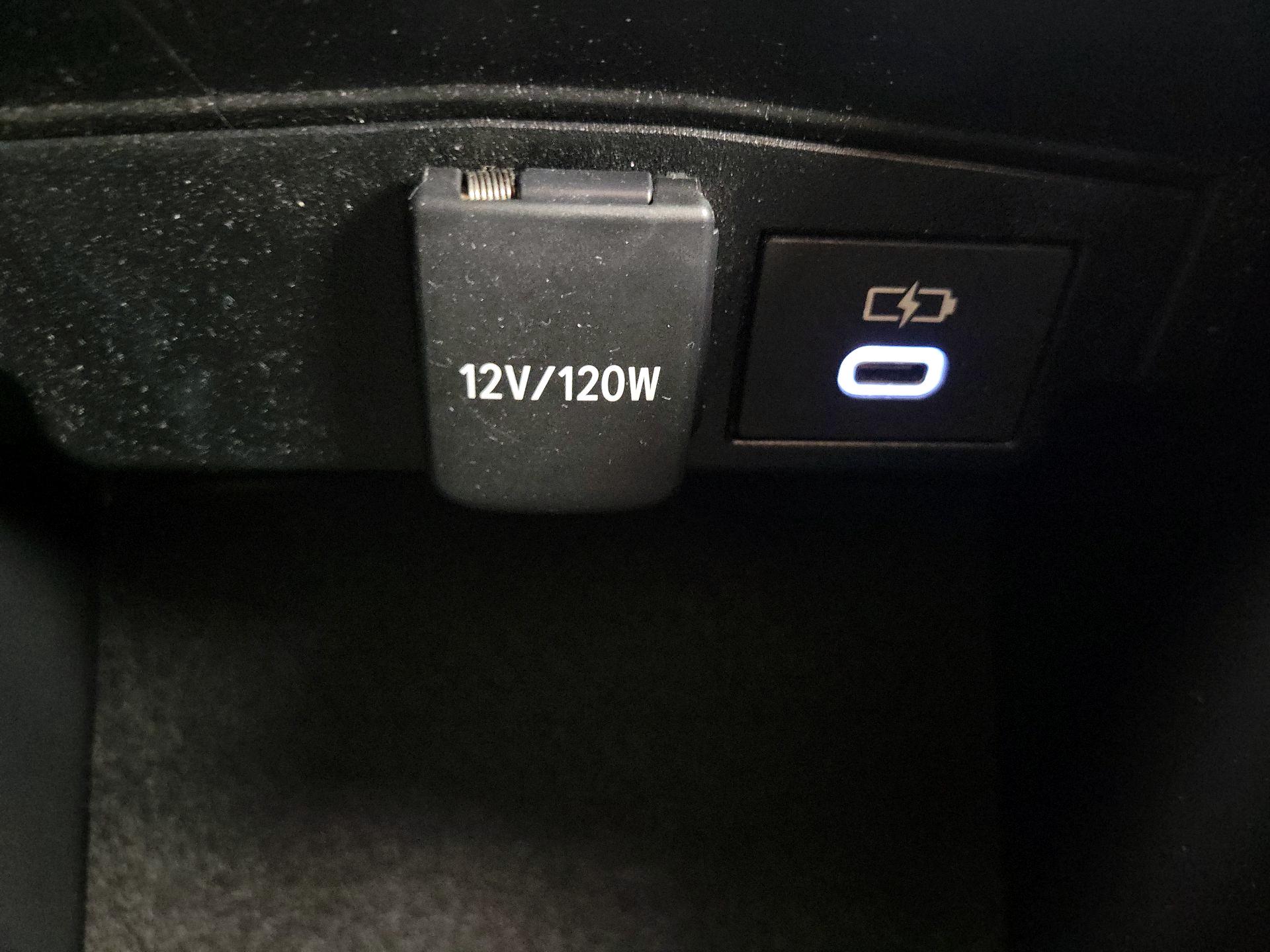 Thumbnail: 2024 Toyota Corolla - 18