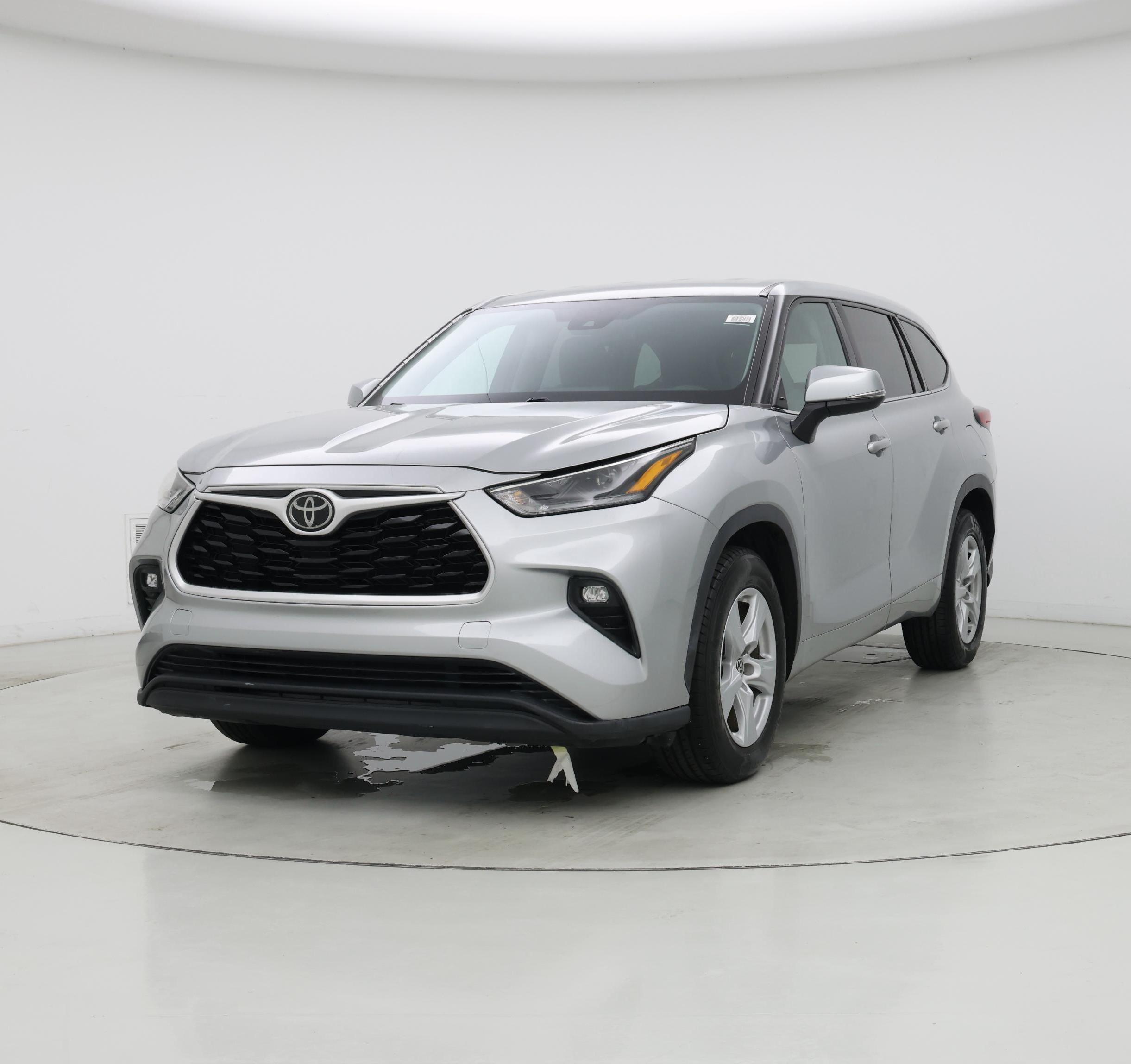 Thumbnail: 2021 Toyota Highlander - 4