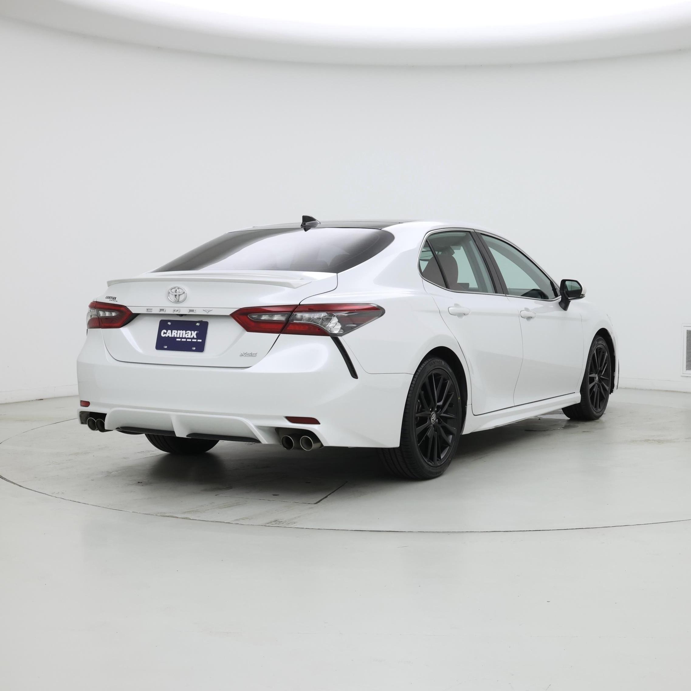 Thumbnail: 2022 Toyota Camry - 8