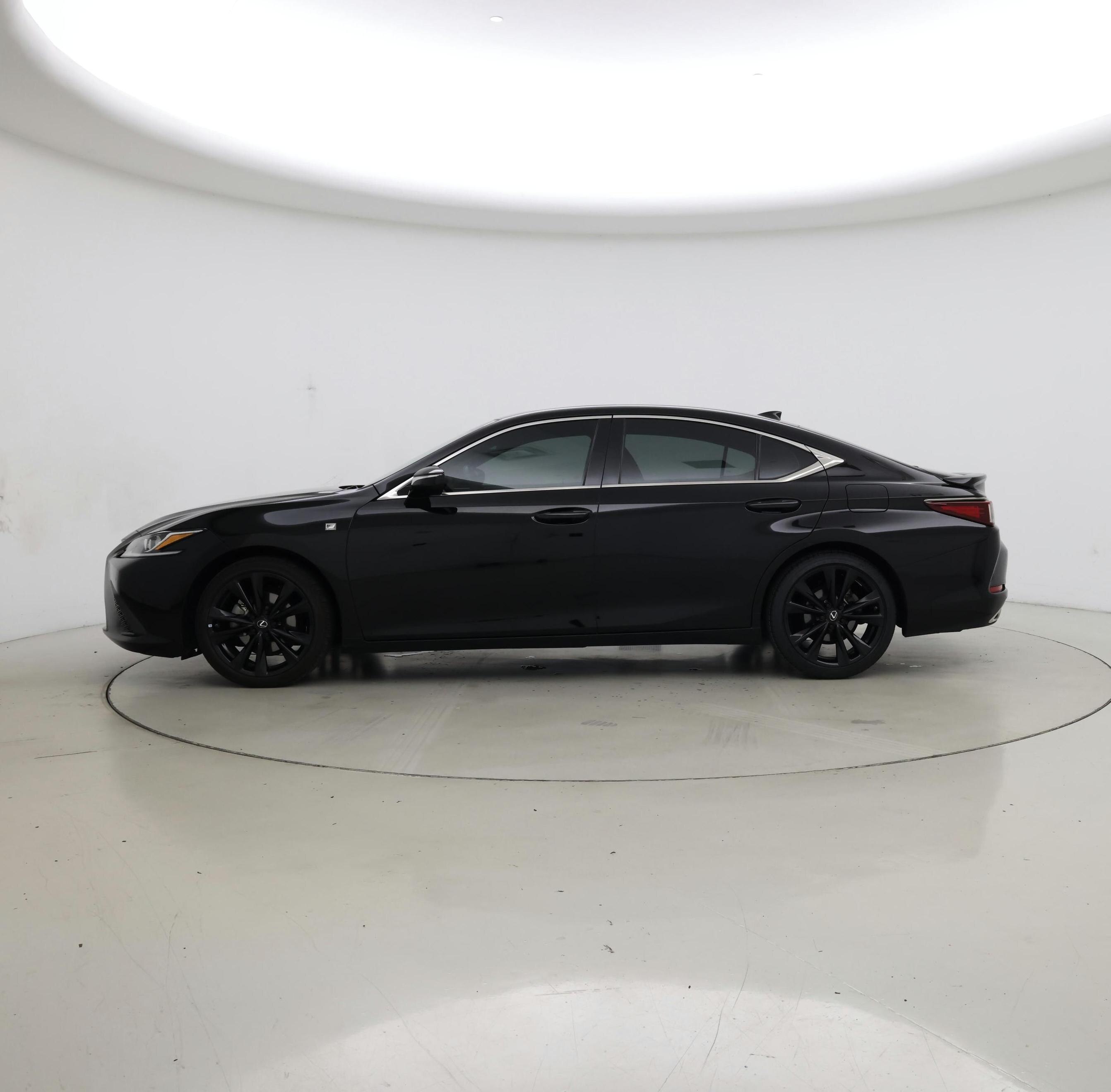Thumbnail: 2022 Lexus ES - 3