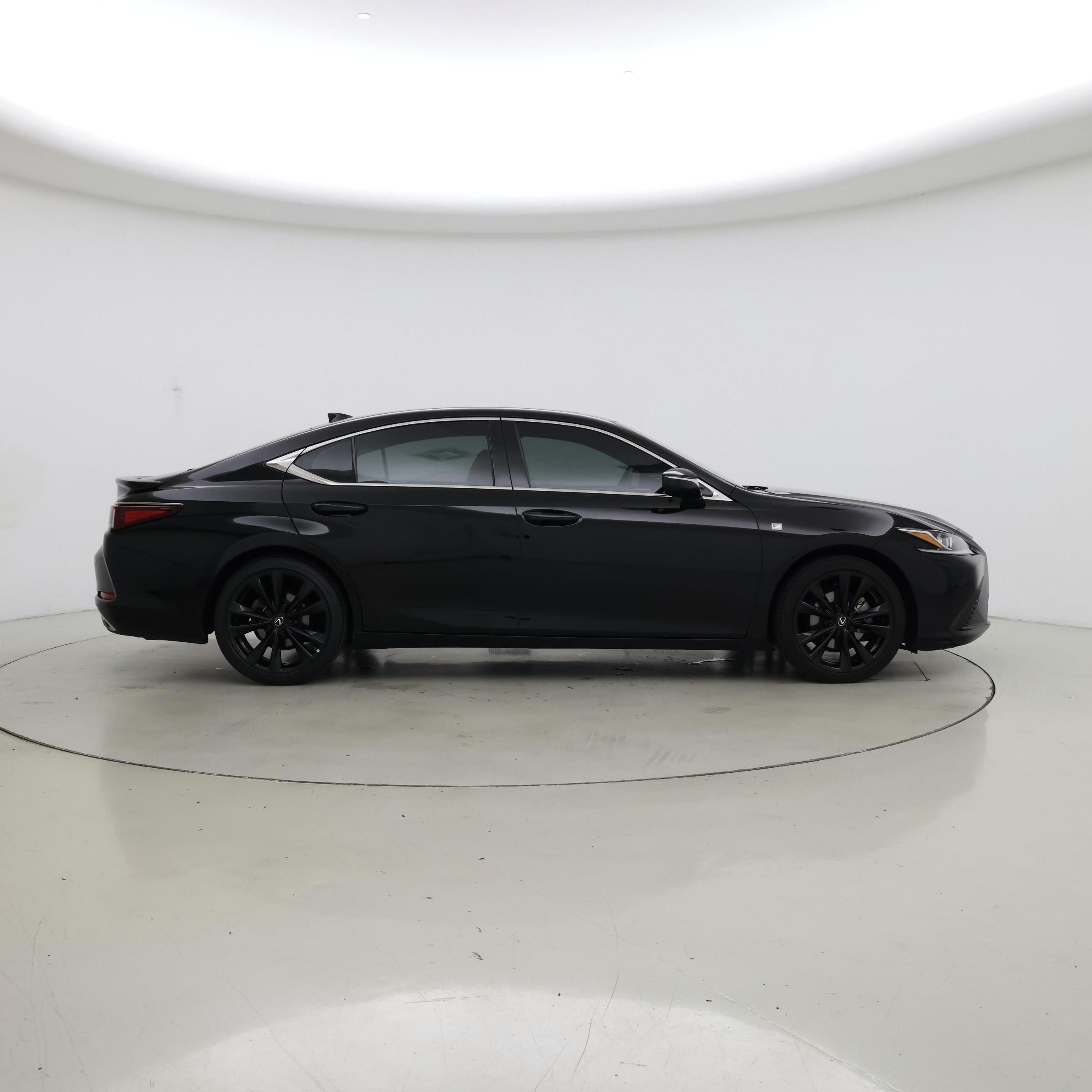 Thumbnail: 2022 Lexus ES - 7