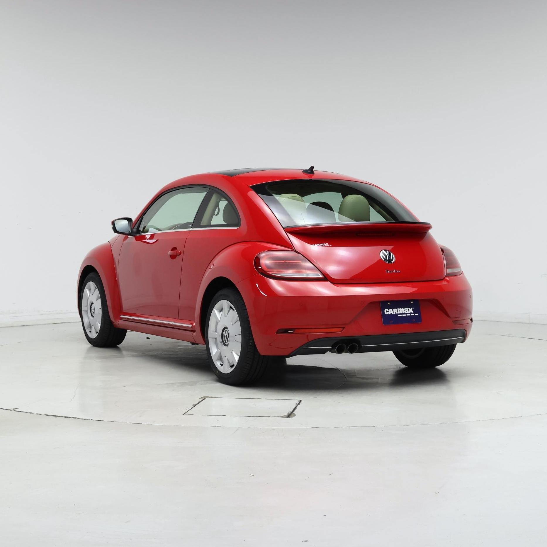 Thumbnail: 2019 Volkswagen Beetle - 2