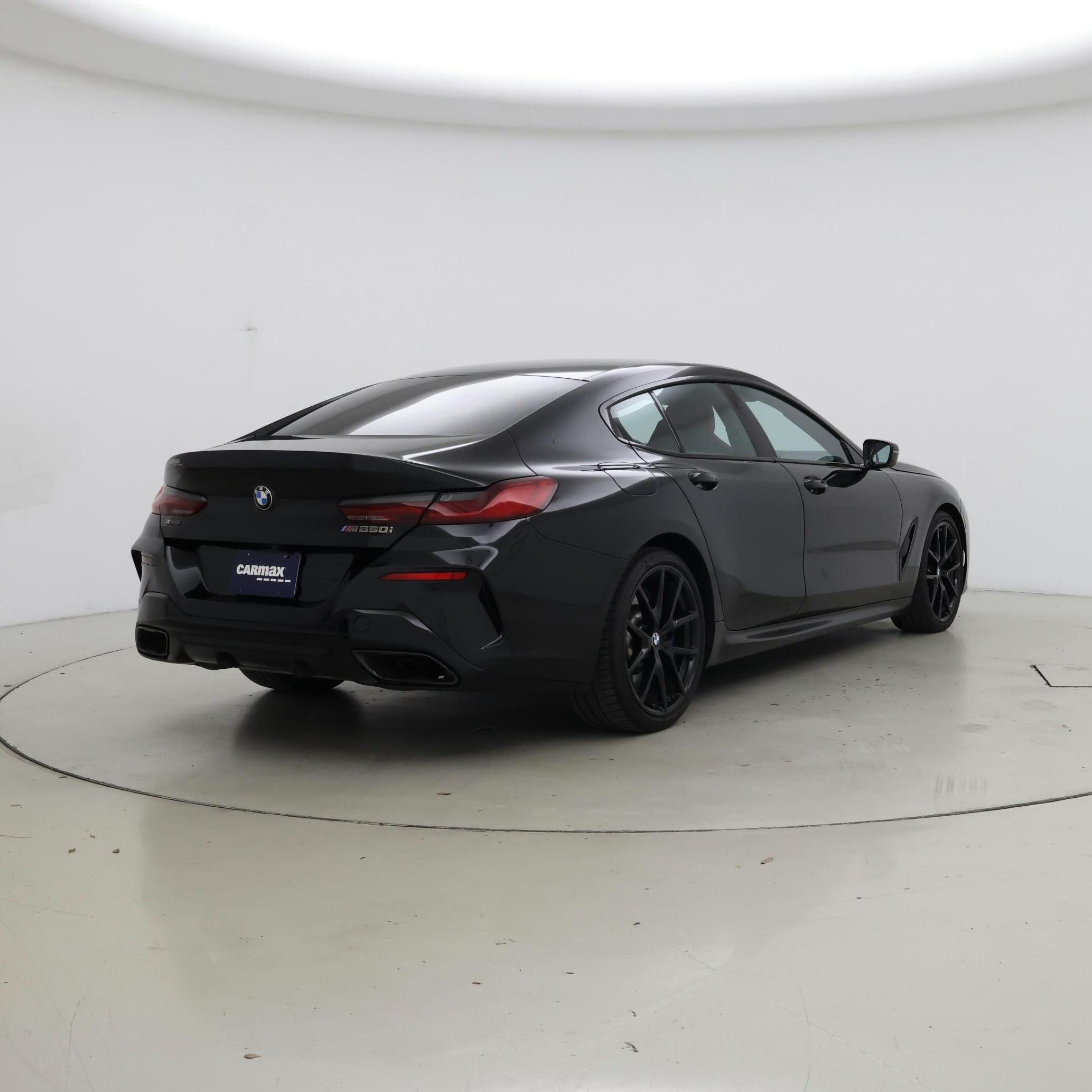 Thumbnail: 2020 BMW 8 Series - 8