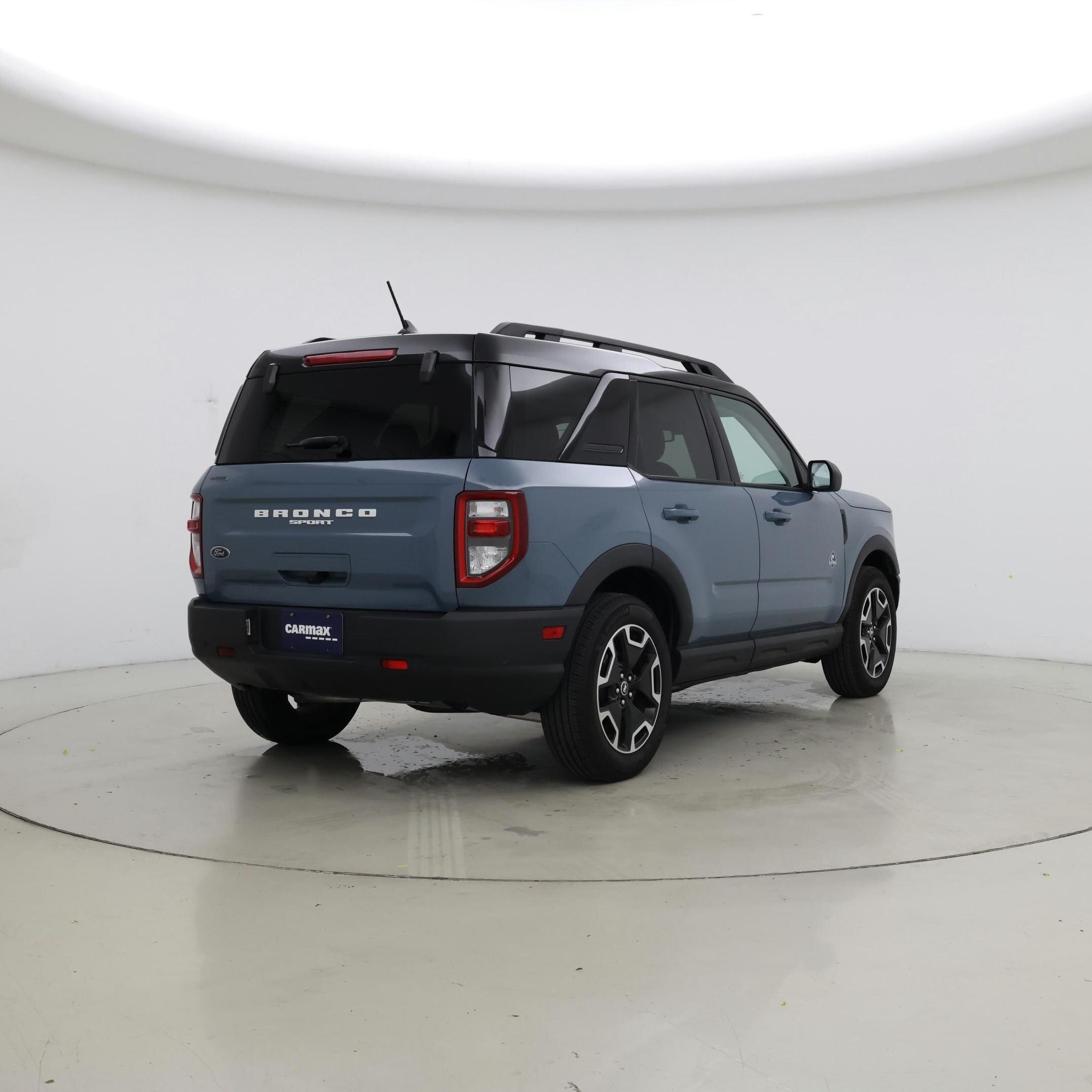 Thumbnail: 2023 Ford Bronco Sport - 8