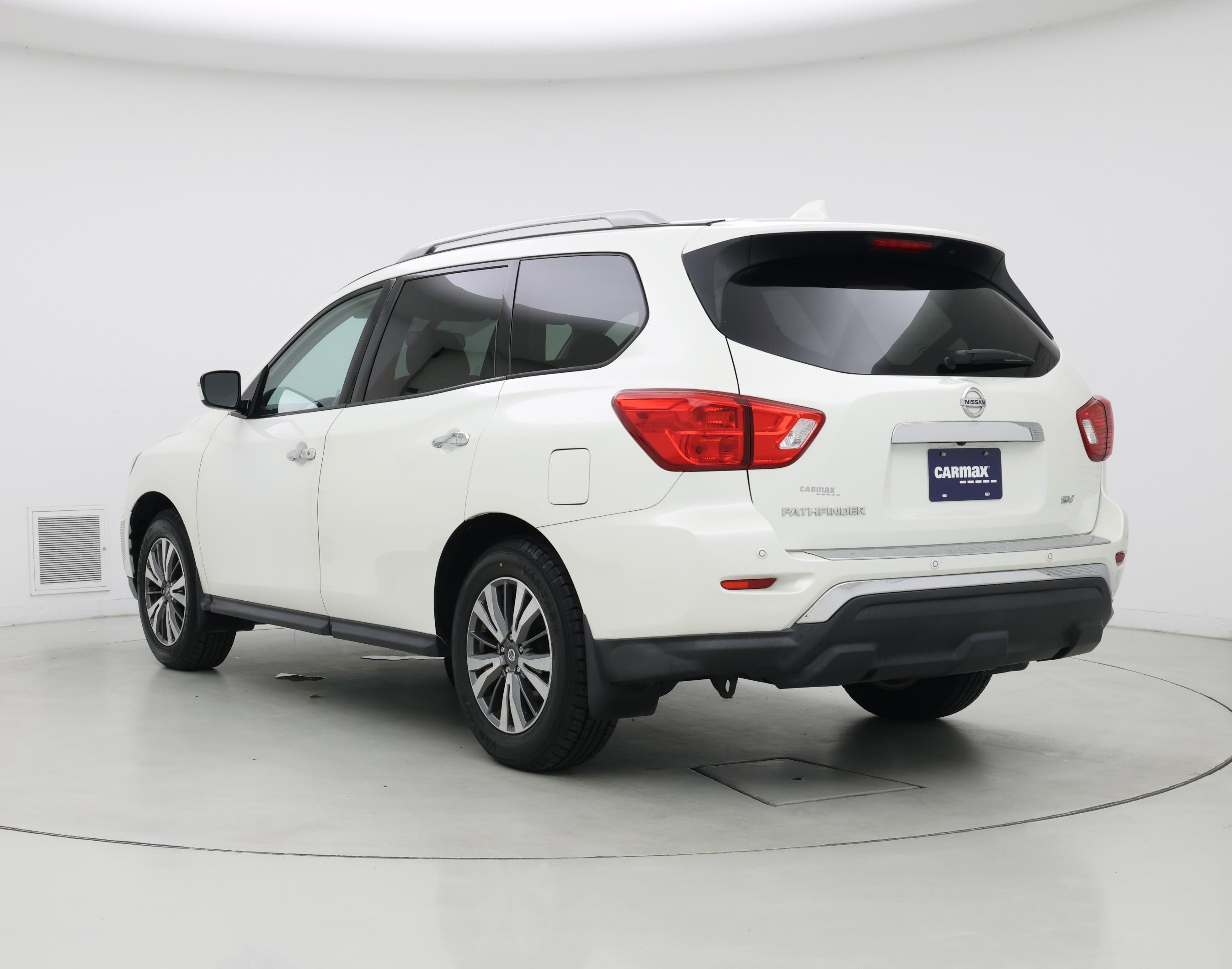 Thumbnail: 2020 Nissan Pathfinder - 2