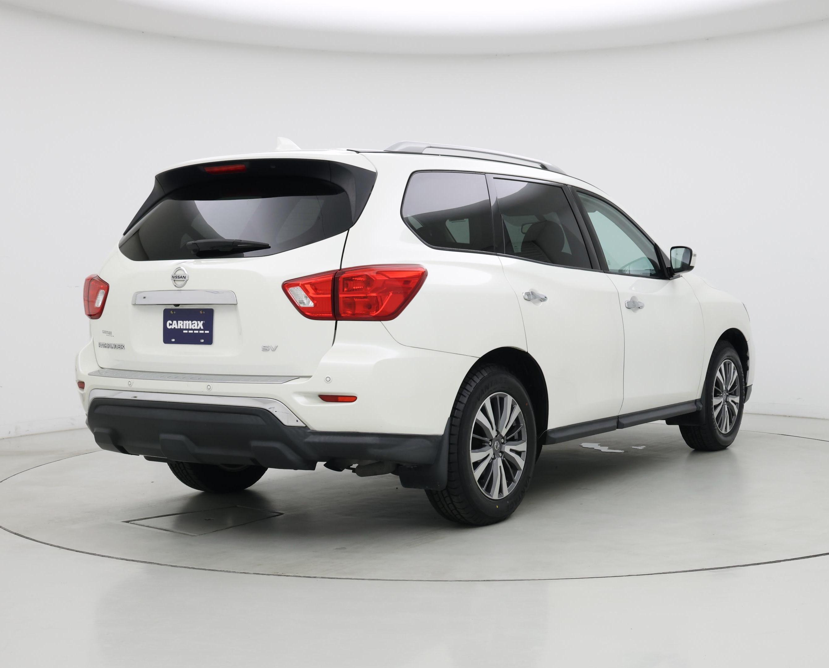 Thumbnail: 2020 Nissan Pathfinder - 8