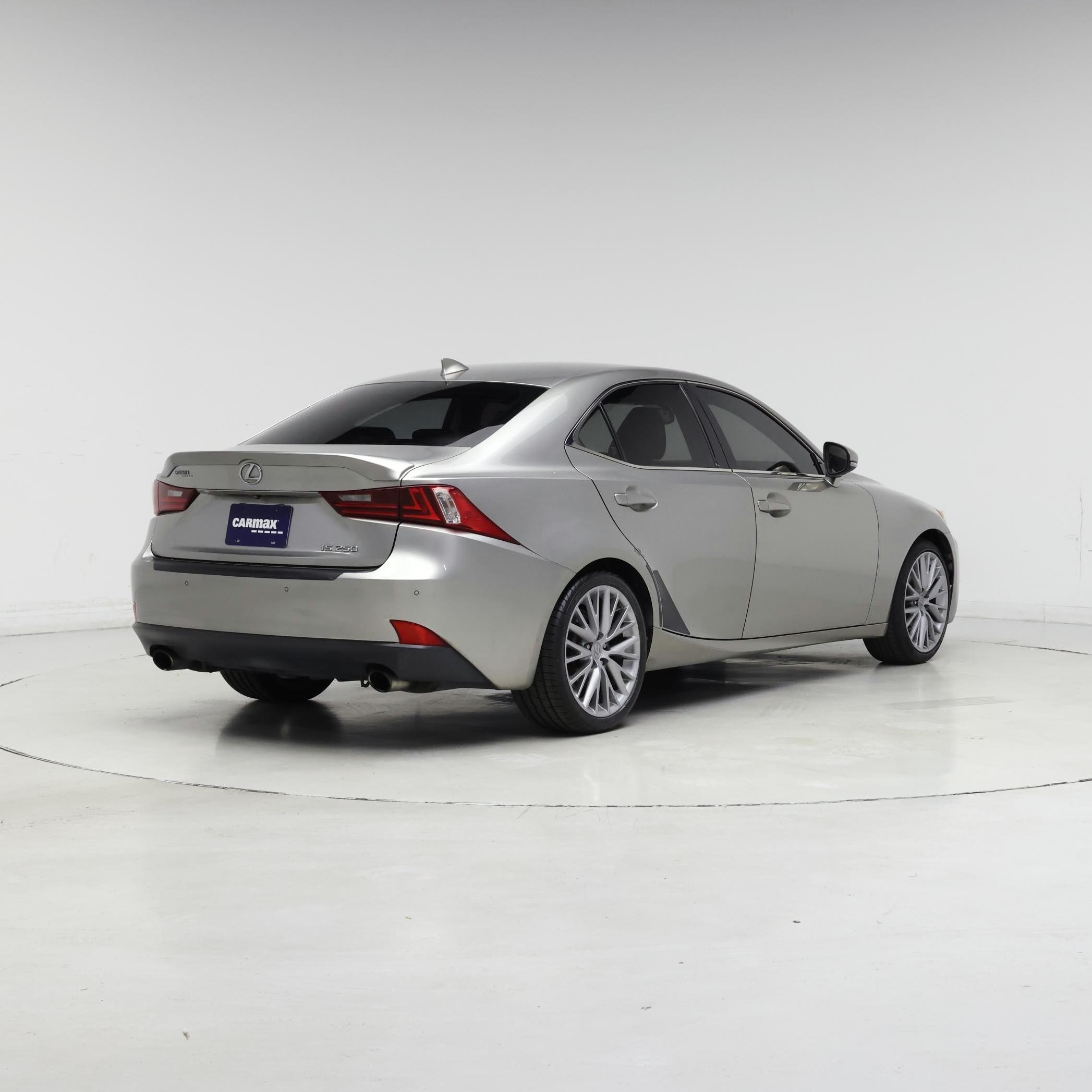 Thumbnail: 2015 Lexus IS - 8