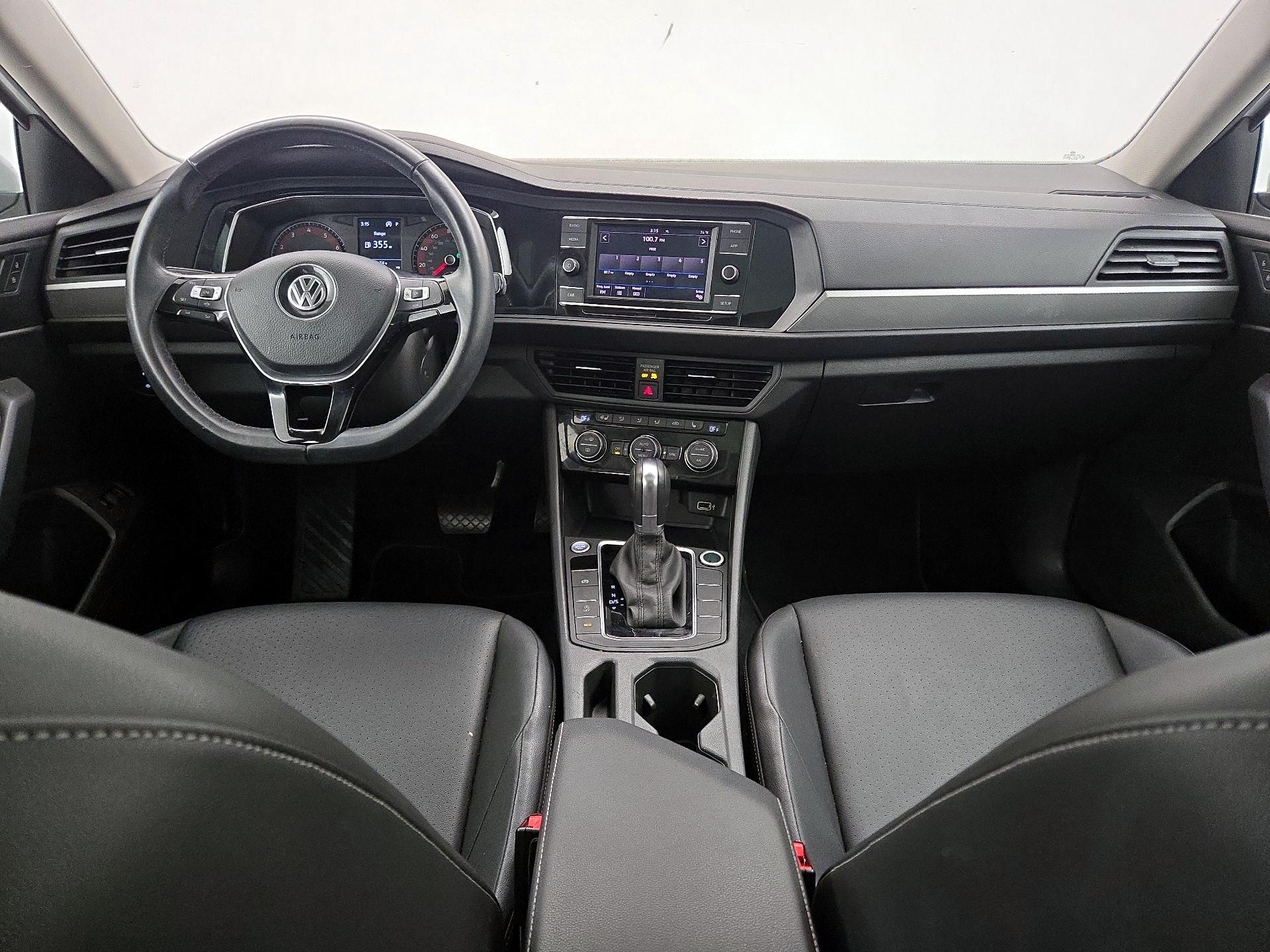 Thumbnail: 2019 Volkswagen Jetta - 9