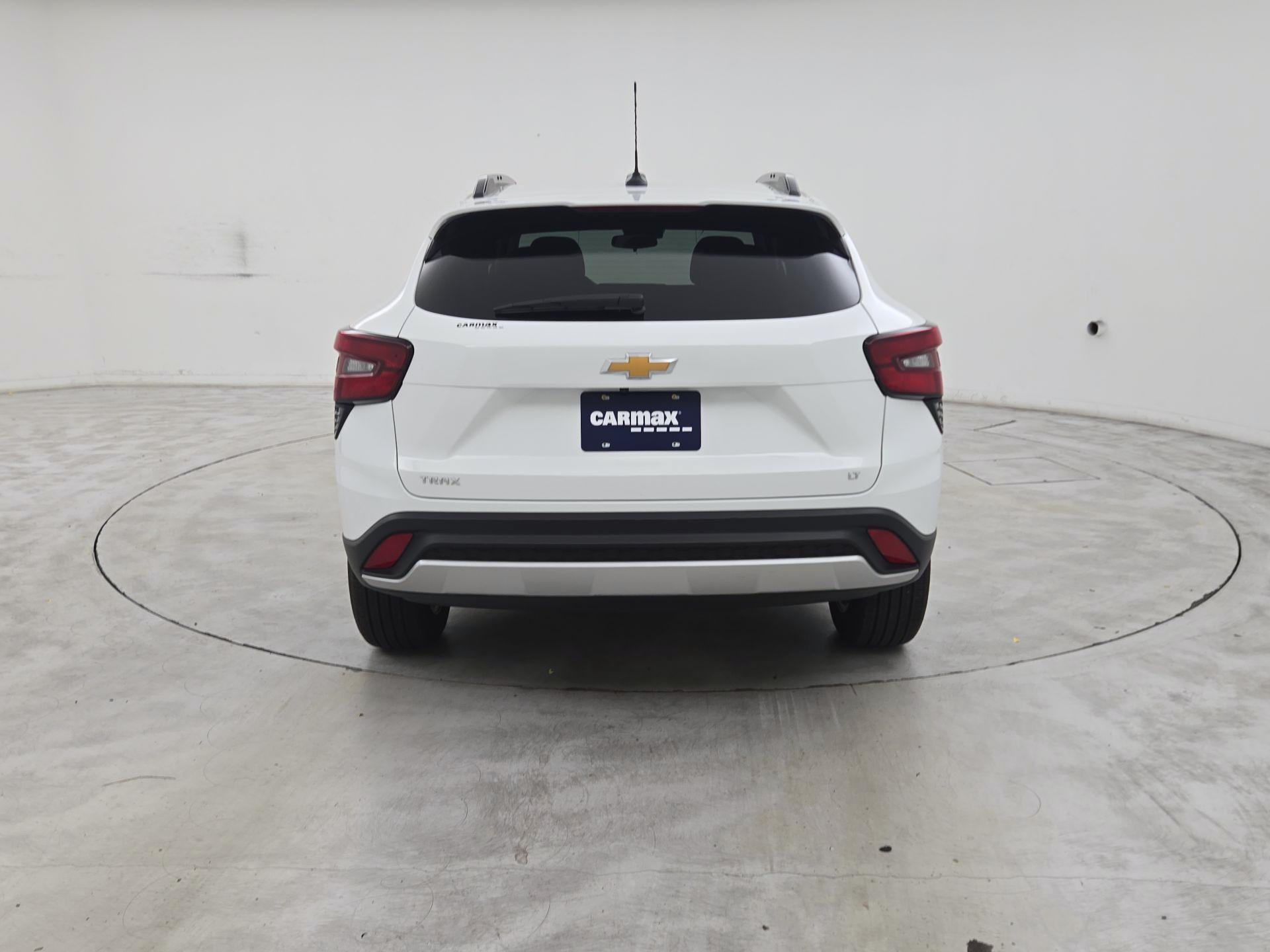 Thumbnail: 2024 Chevrolet Trax - 6