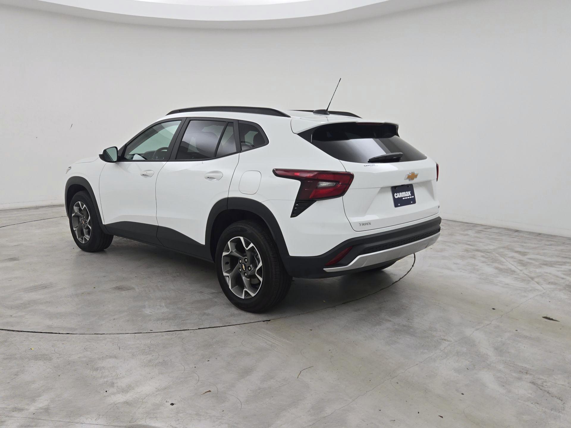 Thumbnail: 2024 Chevrolet Trax - 7