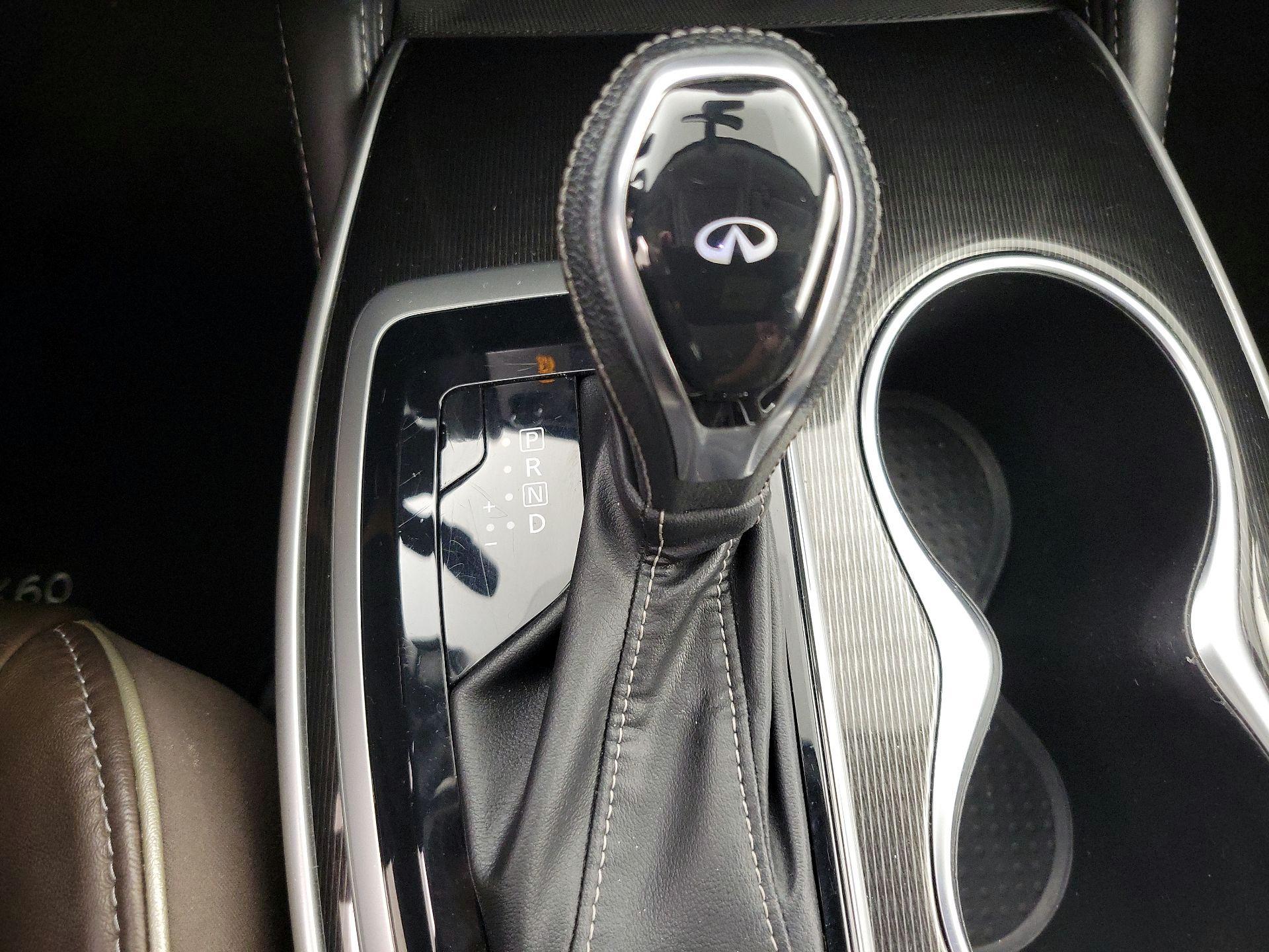 Thumbnail: 2020 INFINITI QX60 - 18