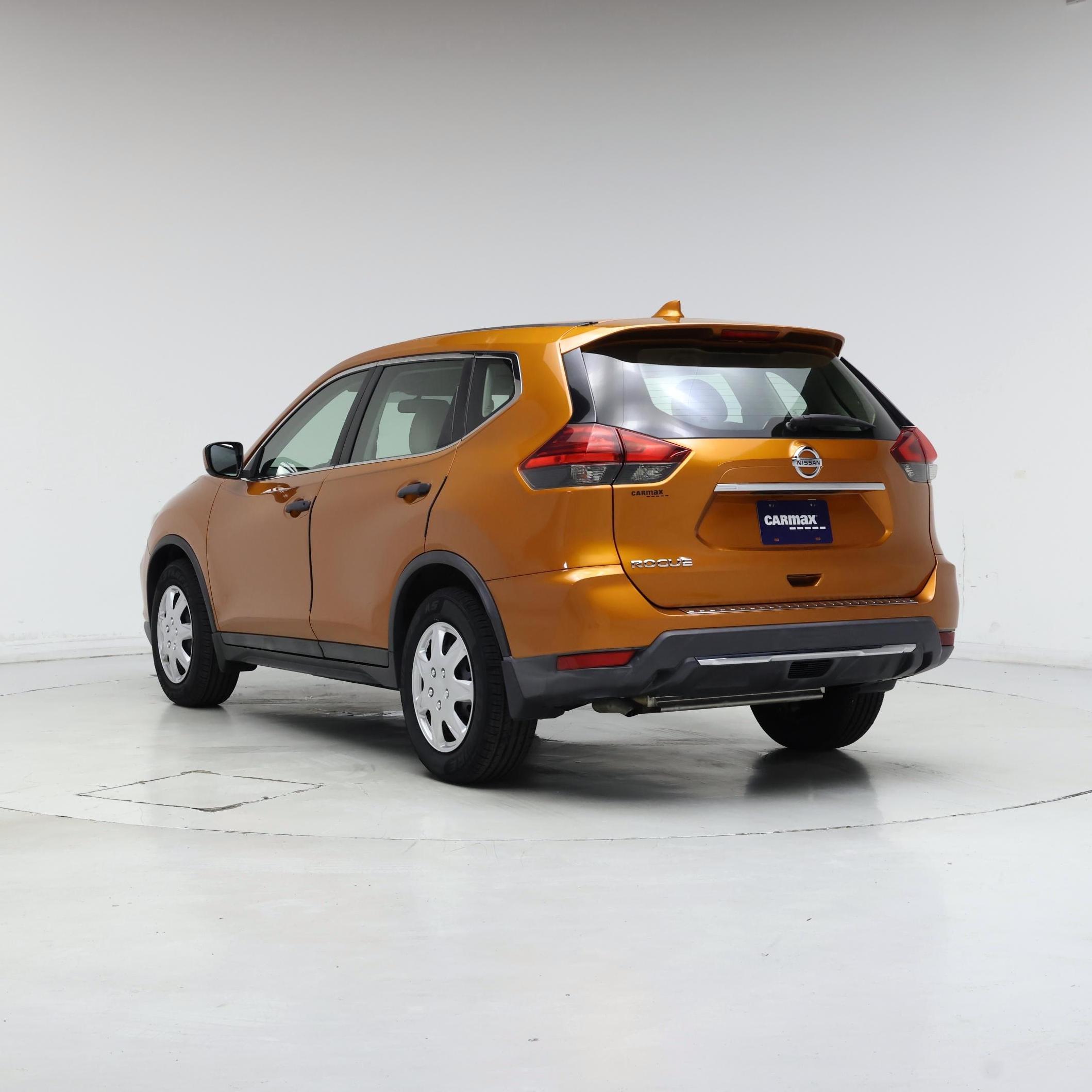 Thumbnail: 2017 Nissan Rogue - 2
