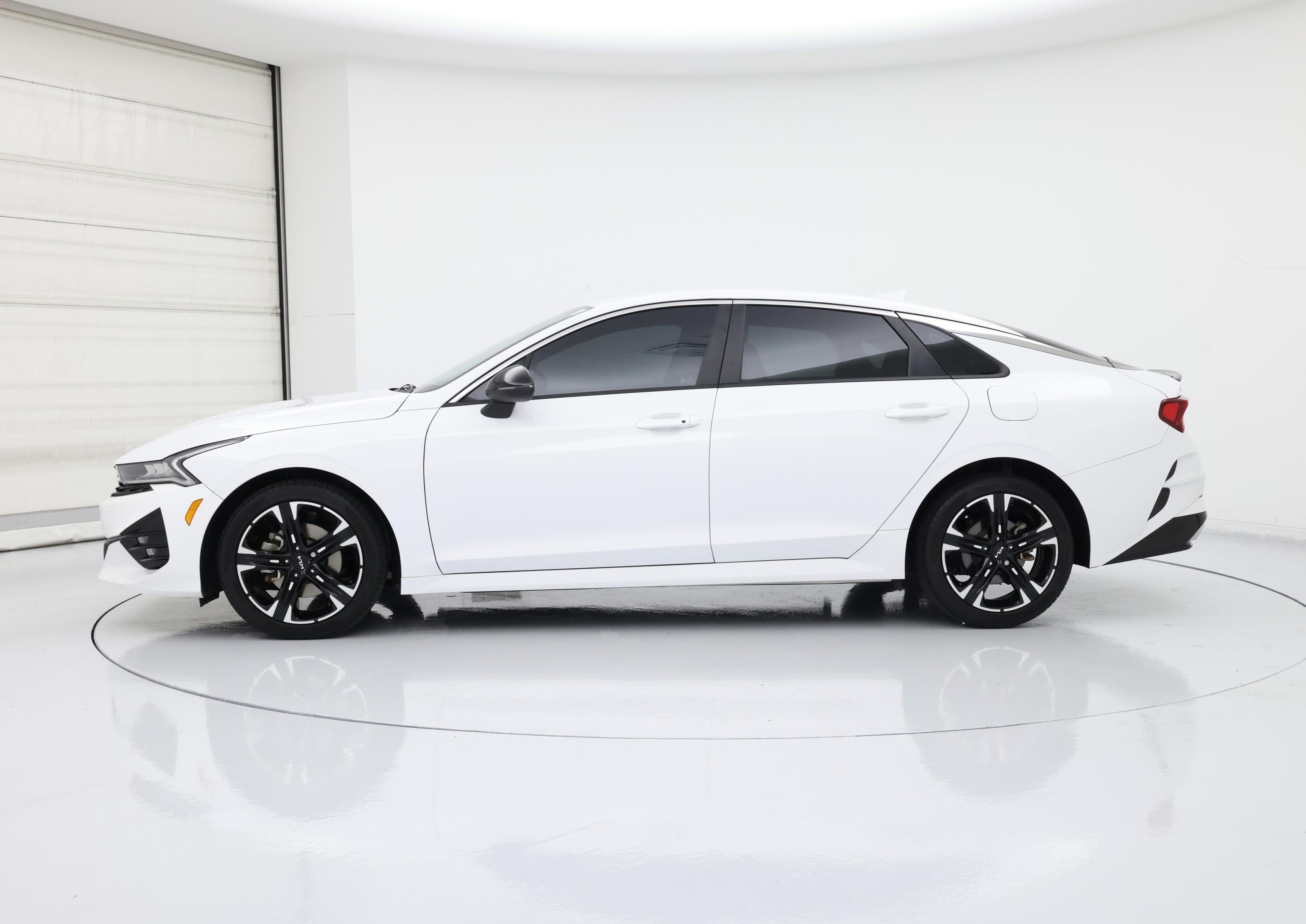 Thumbnail: 2024 Kia K5 - 3