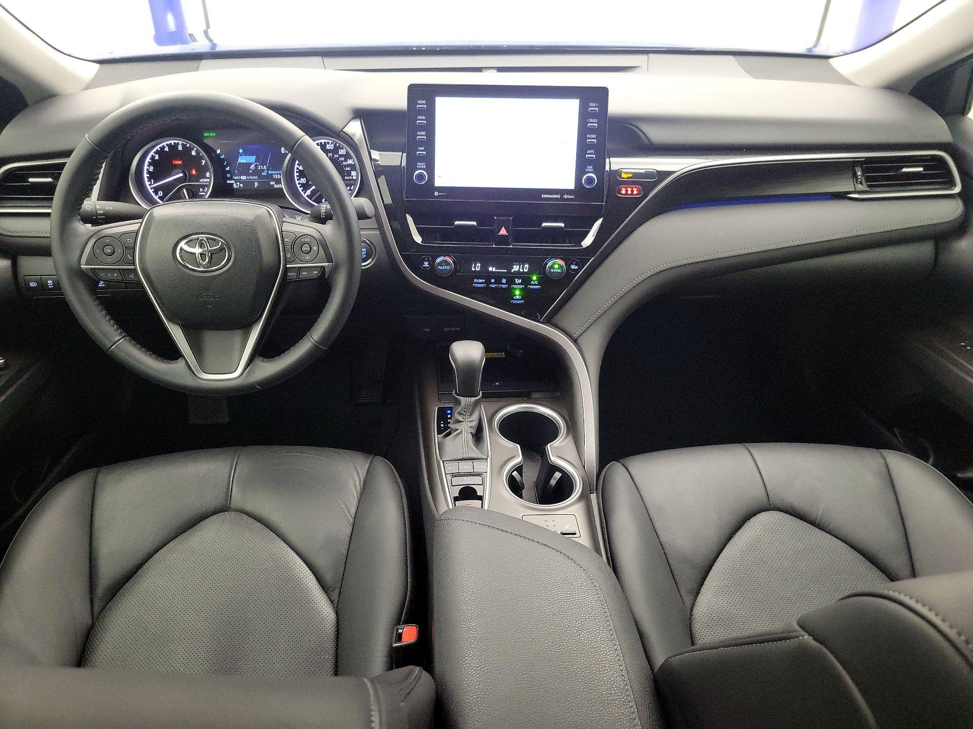 Thumbnail: 2024 Toyota Camry - 9
